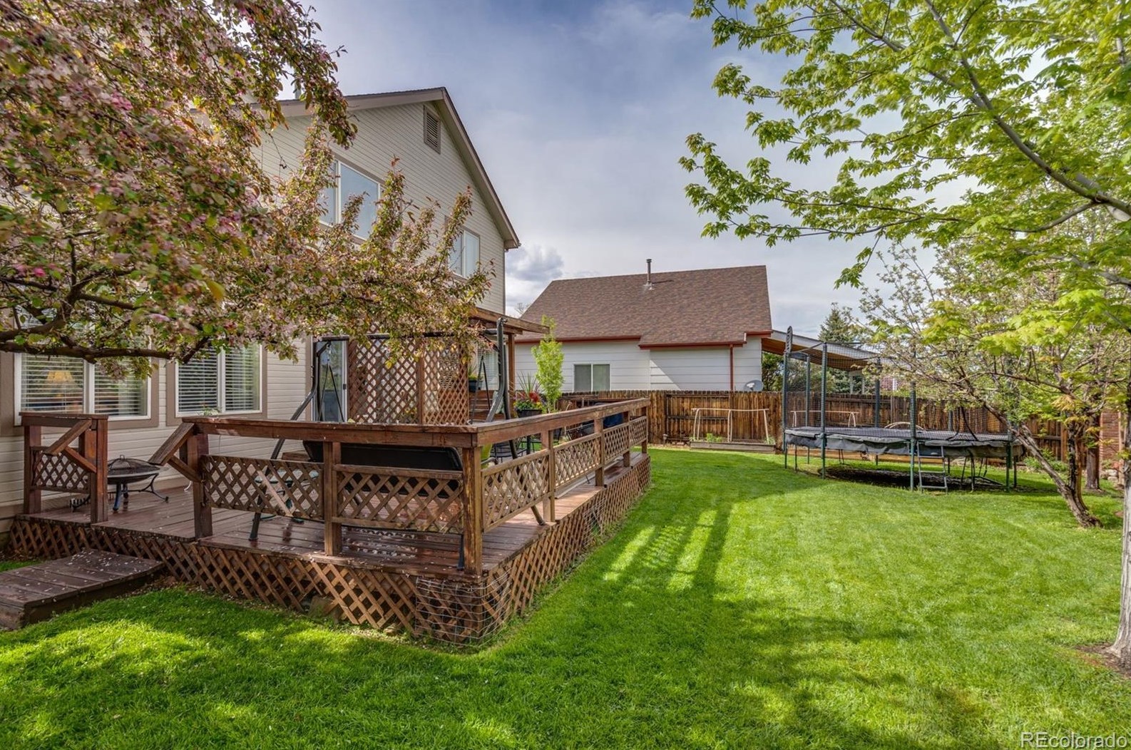 6456 Mcintyre Ct, Arvada CO  80007-6936 exterior