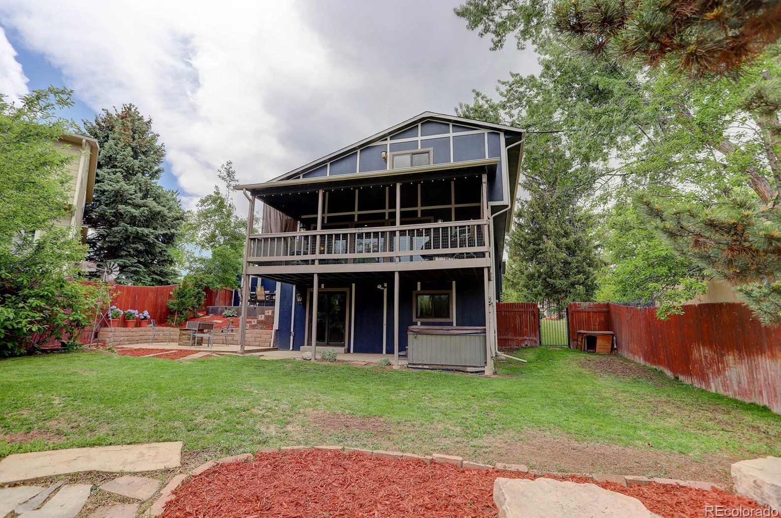 7702 Garrison Ct, Arvada CO  80005-4045 exterior