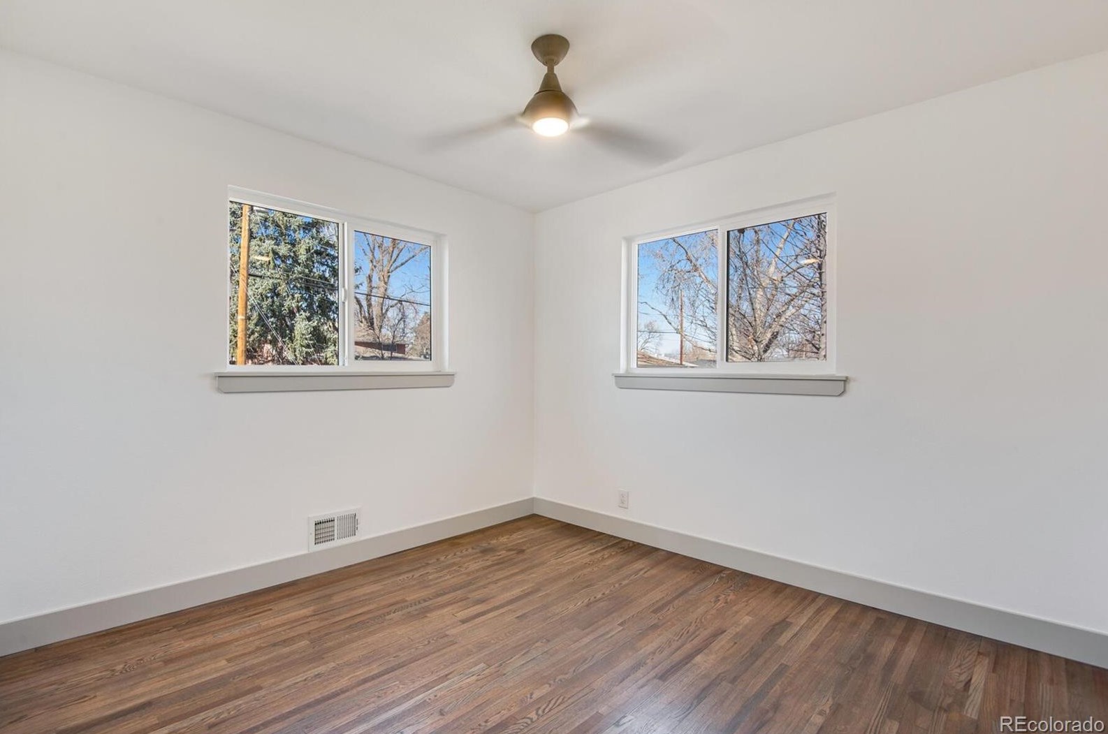 6065 Bannock St, Littleton CO  80120-2848 exterior