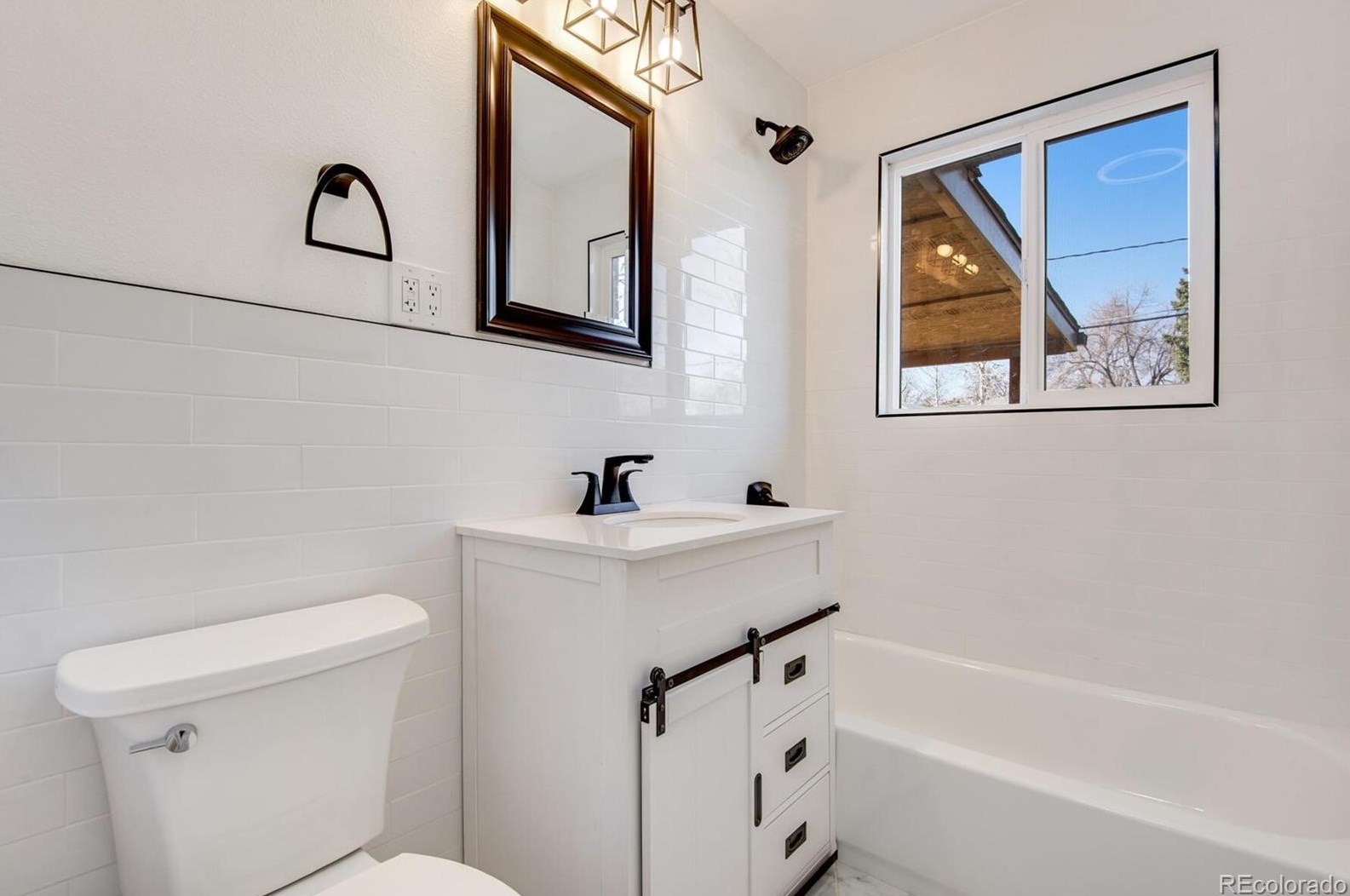 6065 Bannock St, Littleton CO  80120-2848 exterior