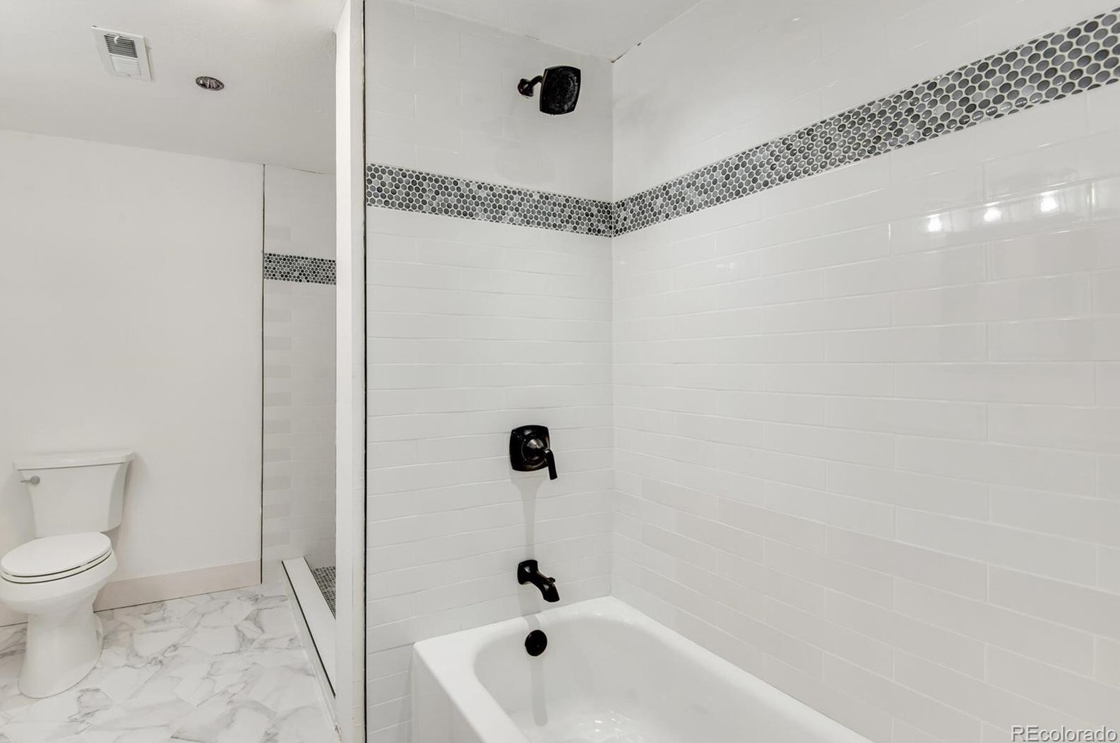 6065 Bannock St, Littleton CO  80120-2848 exterior