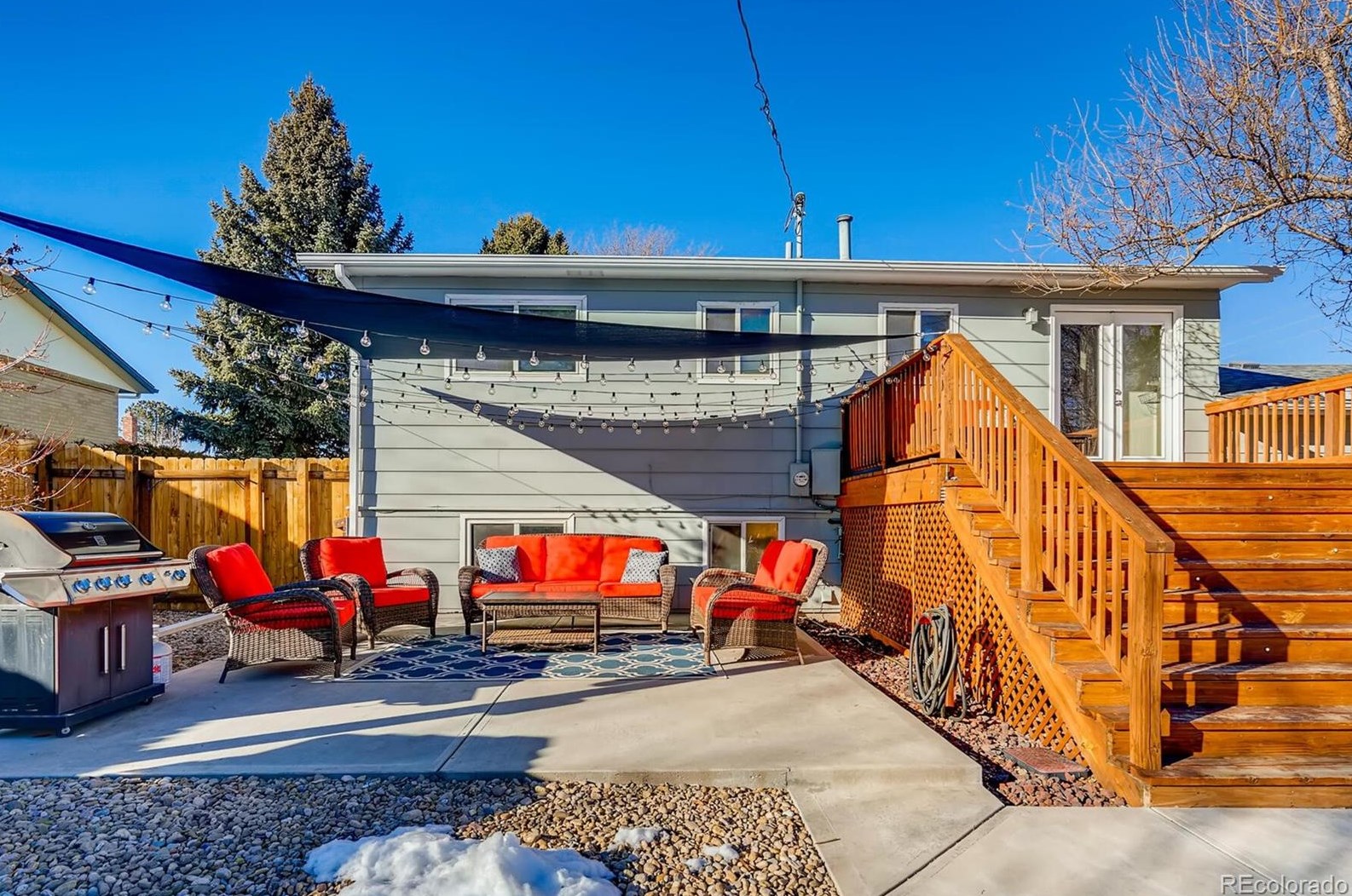 6806 Clermont Dr, Littleton CO 80122-2239 exterior