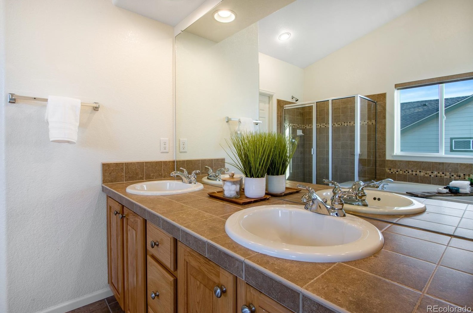 180 Muscovey Ln, Loveland CO 80534-4651 exterior