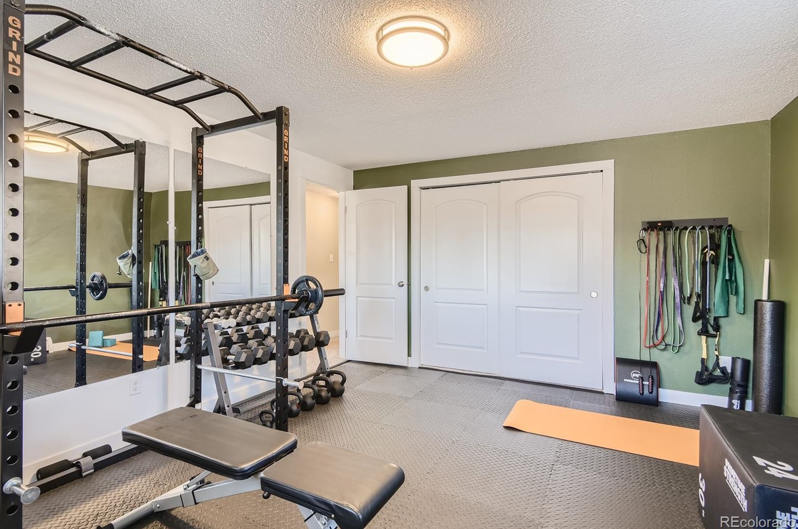 5309 Roxbury Pl, Littleton CO  80128-4967 exterior