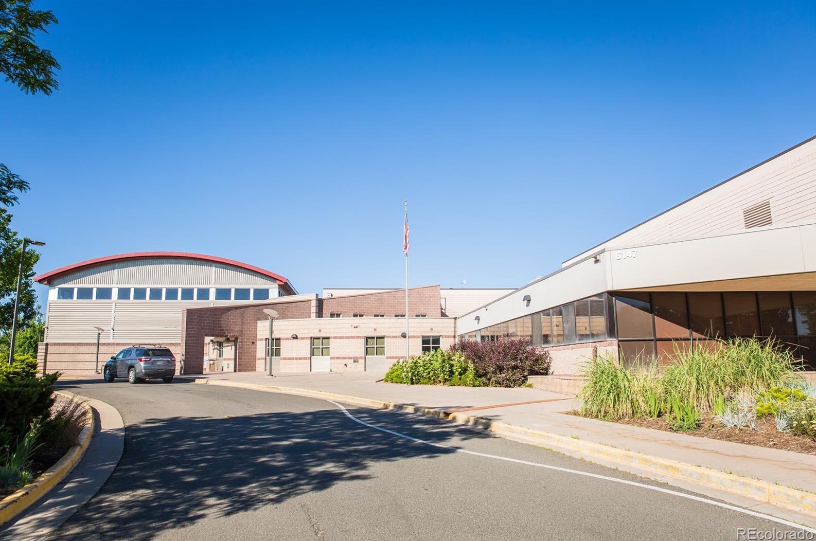 9536 Maplewood Ave, Littleton CO 80123-3428 exterior