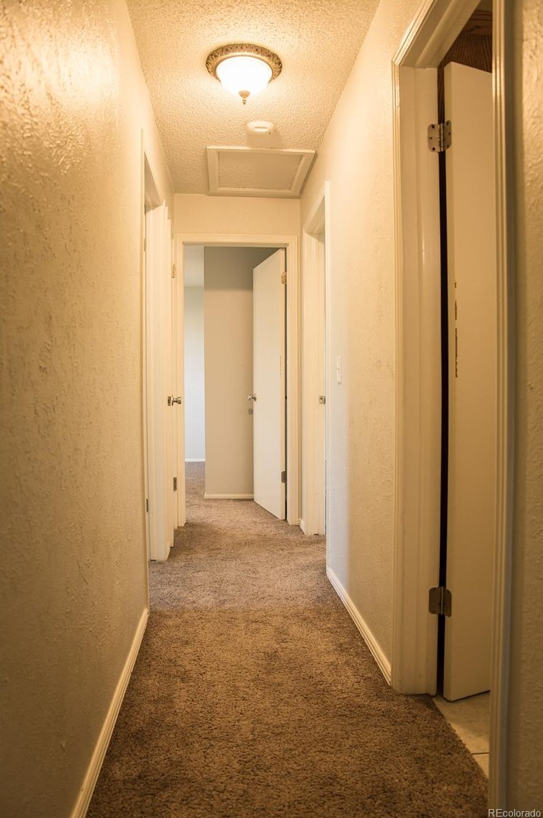 9536 Maplewood Ave, Littleton CO 80123-3428 exterior