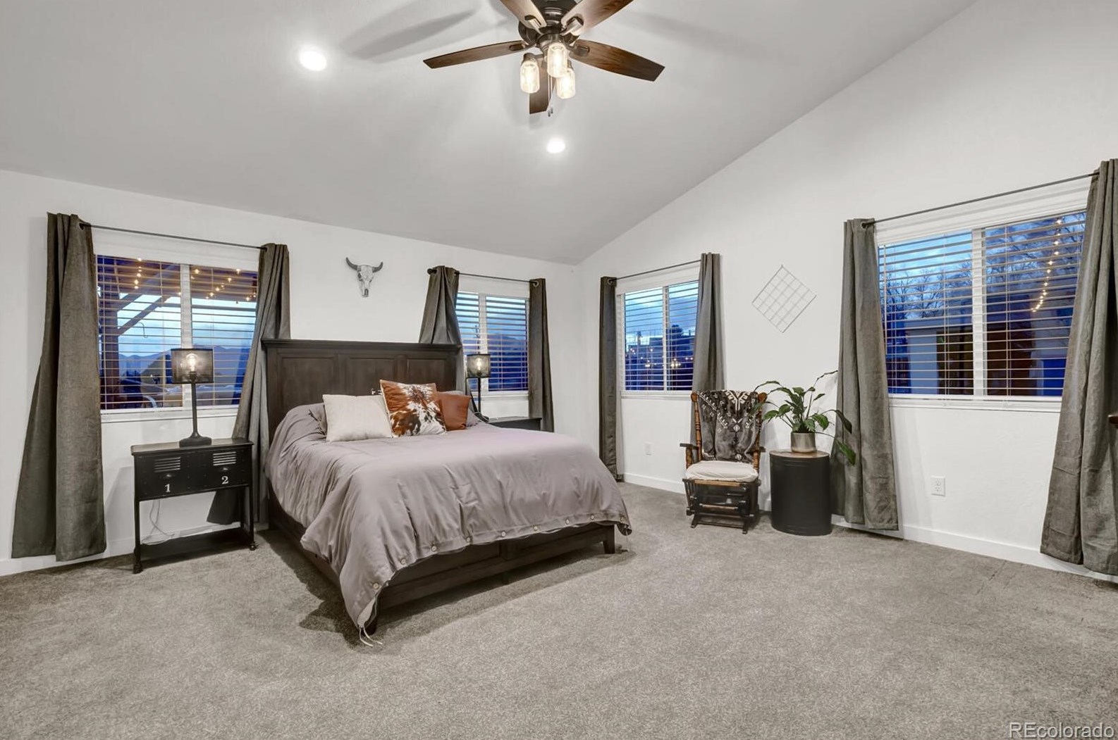 4728 Garnet Dr, Colorado Springs CO 80918-5009 exterior