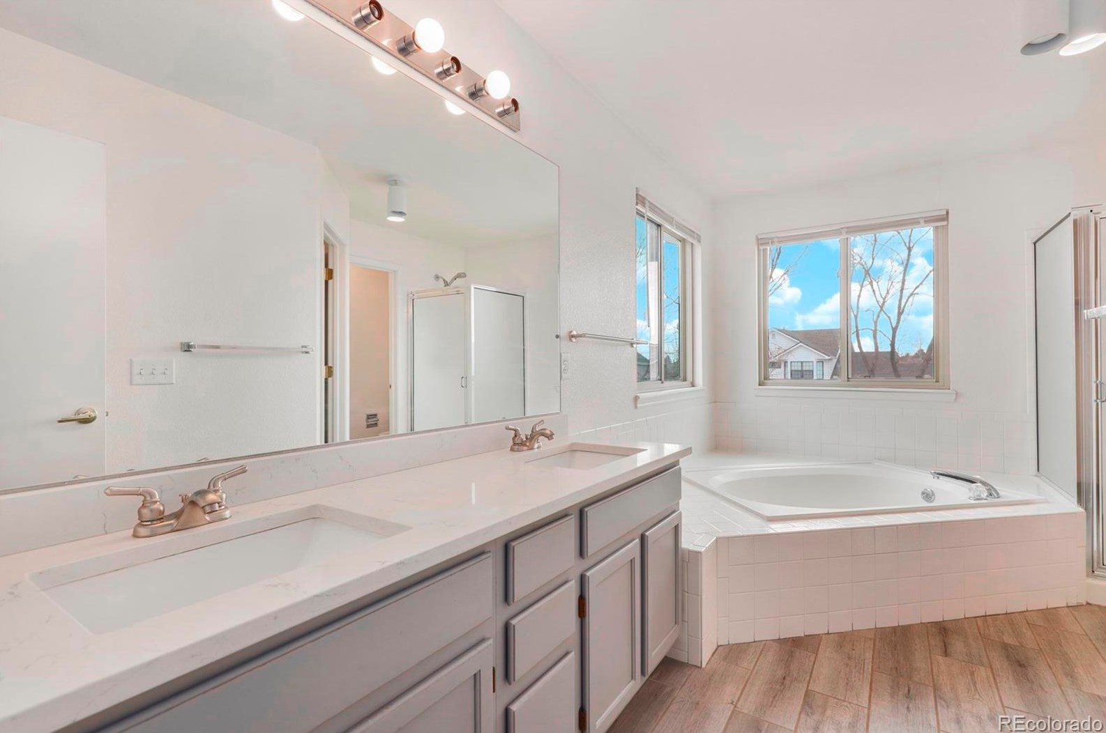 6002 Alkire Ct, Arvada CO  80004-3970 exterior