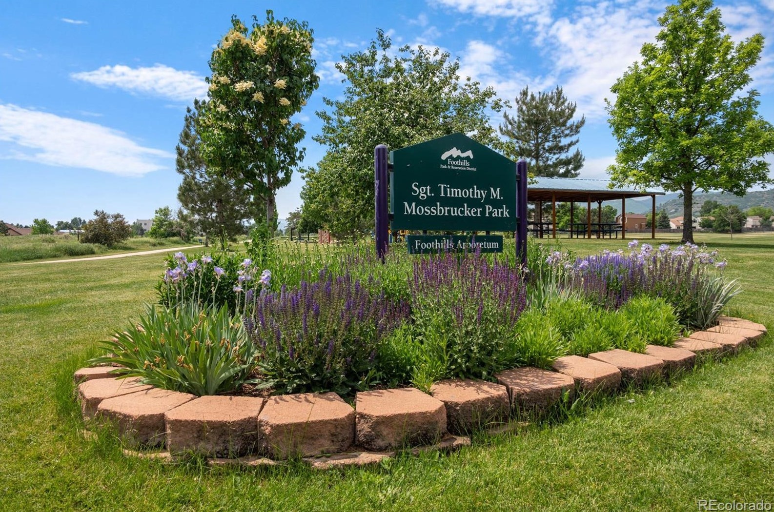 12093 Cross Dr, Littleton CO  80127-5249 exterior