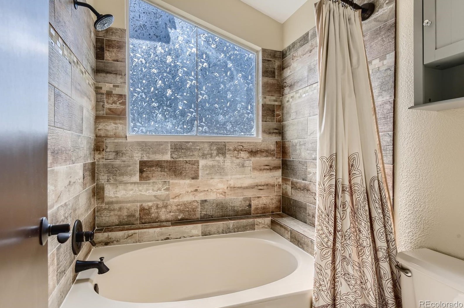 9474 Sherrelwood Ln, Littleton CO 80126-3075 exterior