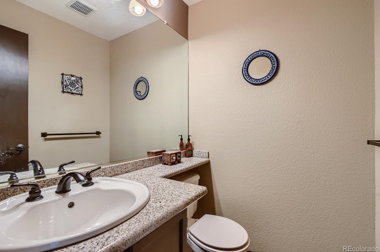 9474 Sherrelwood Ln, Littleton CO 80126-3075 exterior