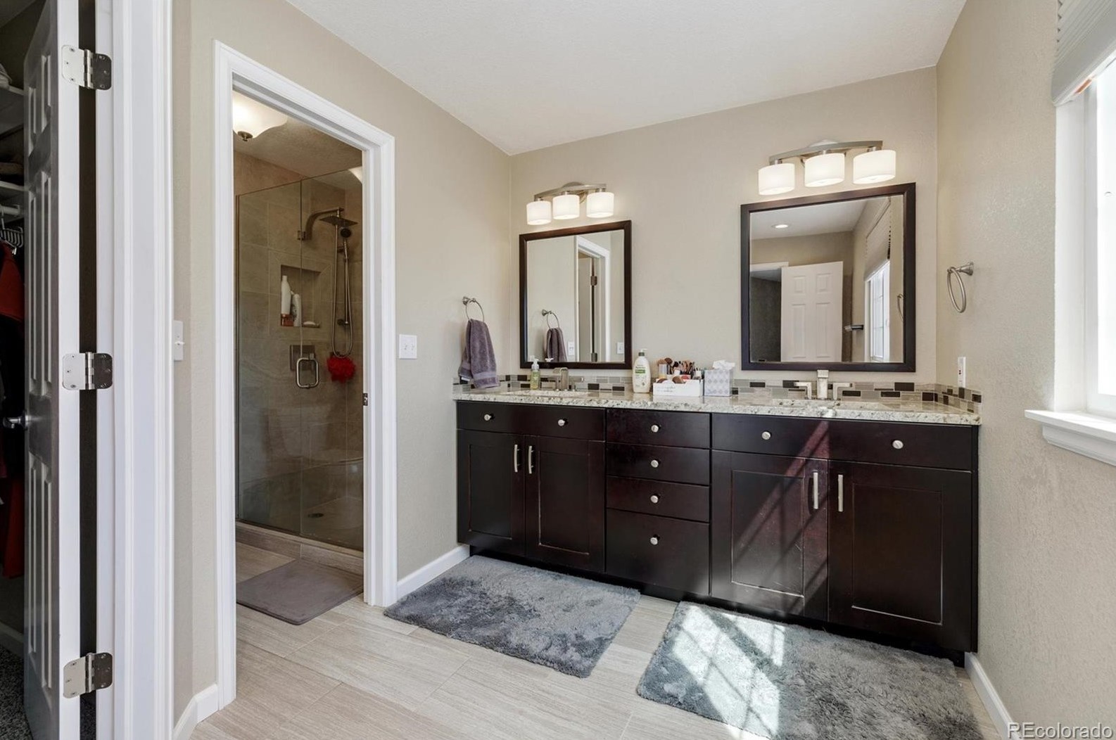 6677 Yukon Way, Littleton CO  80123-3071 exterior