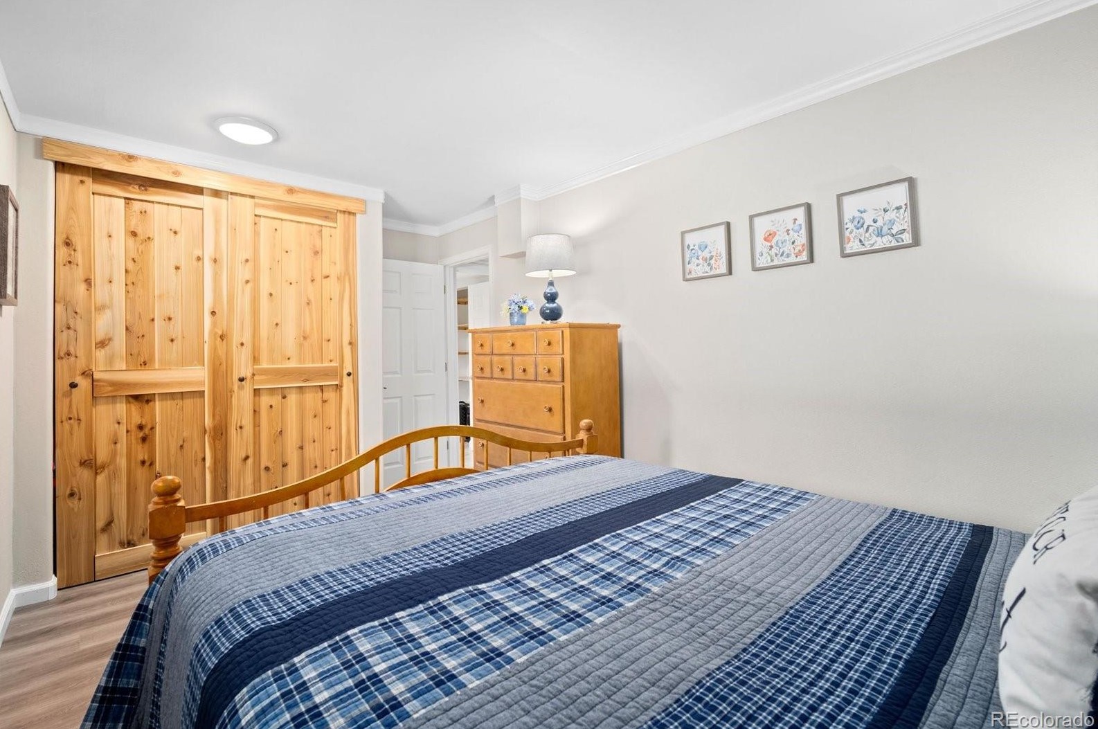 4899 Johnson St, Littleton CO 80127-8592 exterior