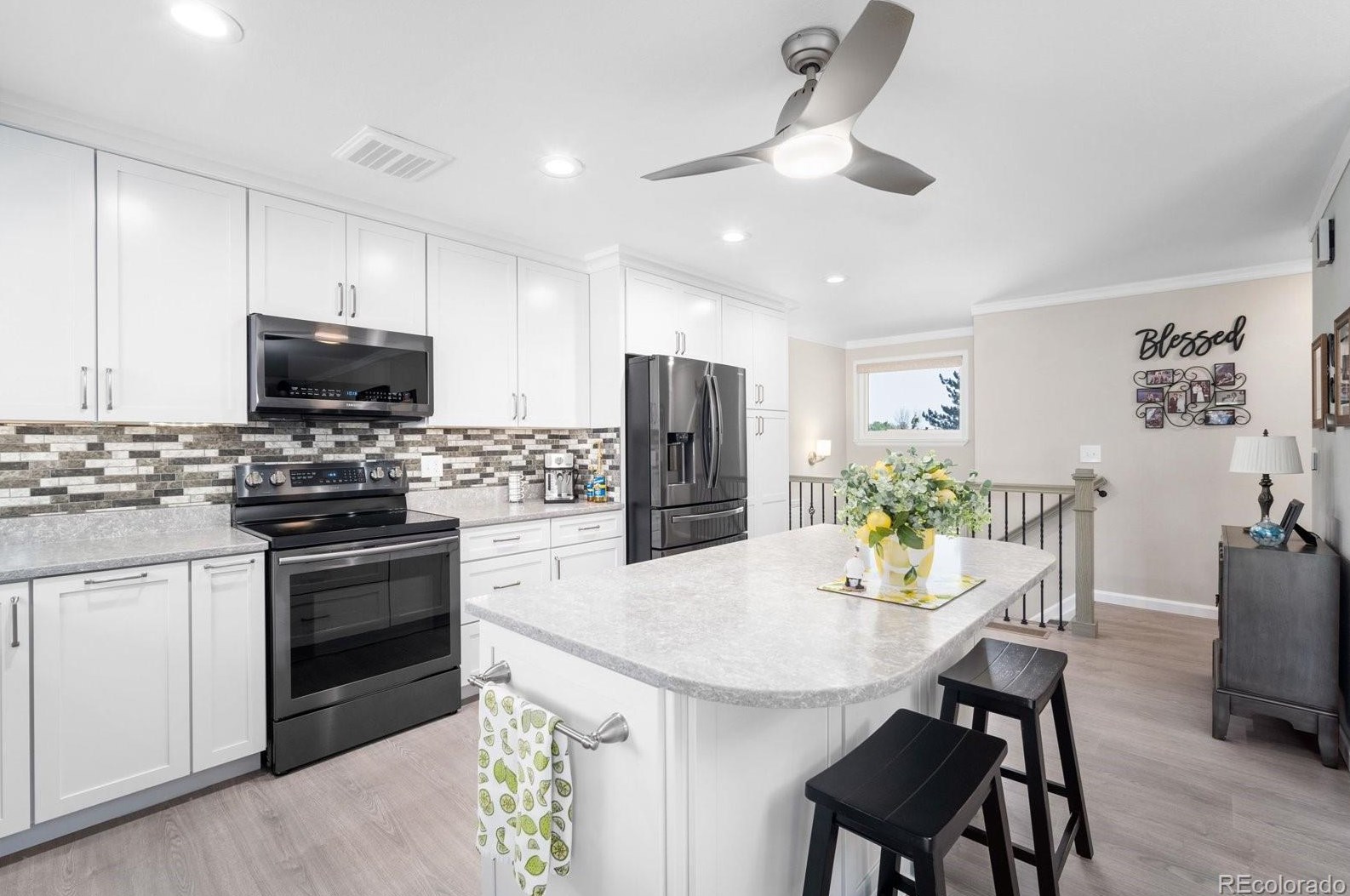 4899 Johnson St, Littleton CO 80127-8592 exterior