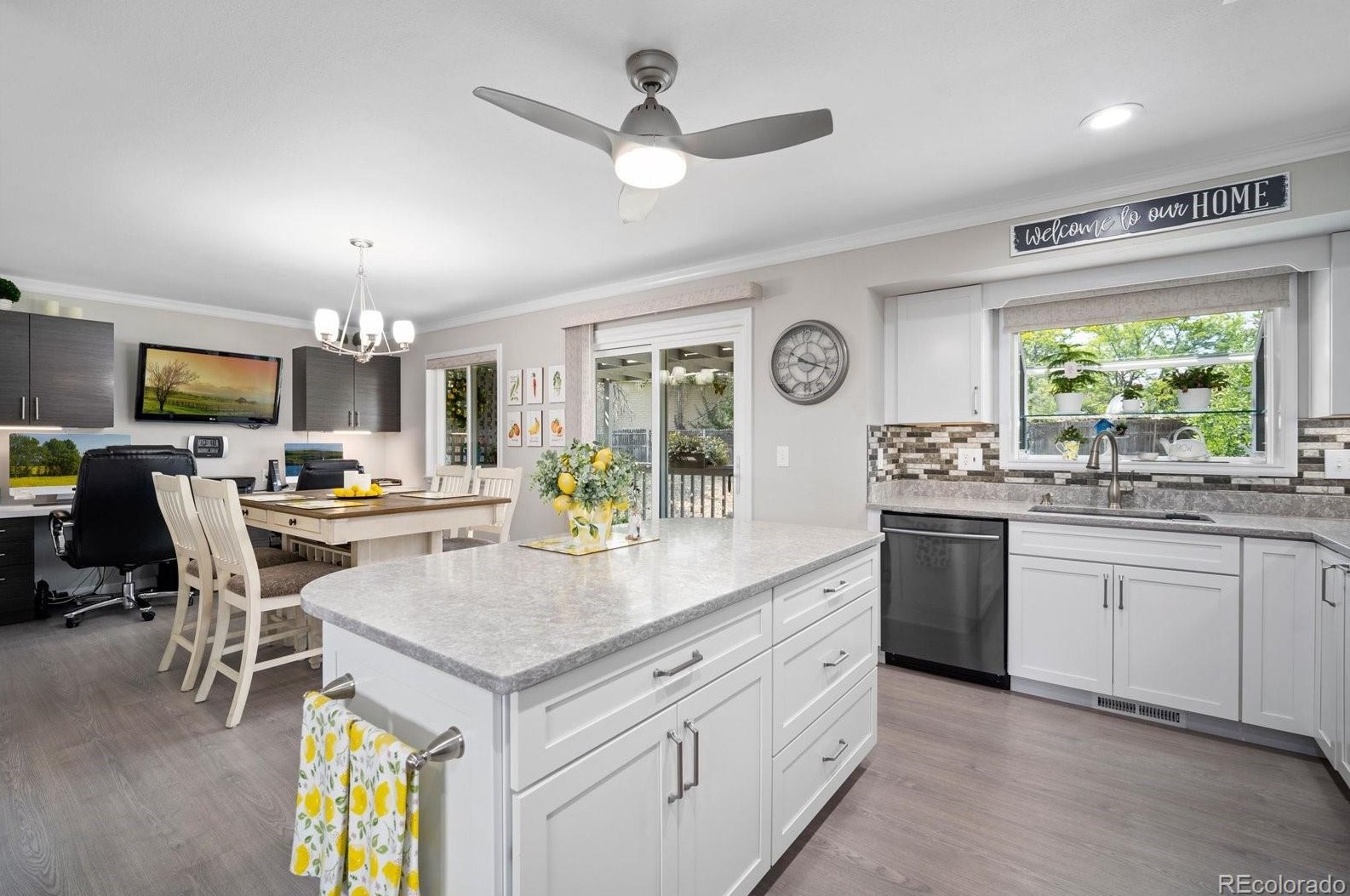 4899 Johnson St, Littleton CO 80127-8592 exterior