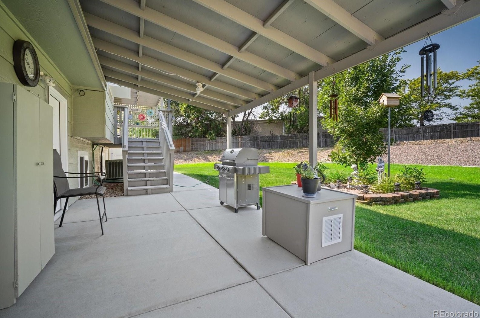 4899 Johnson St, Littleton CO 80127-8592 exterior