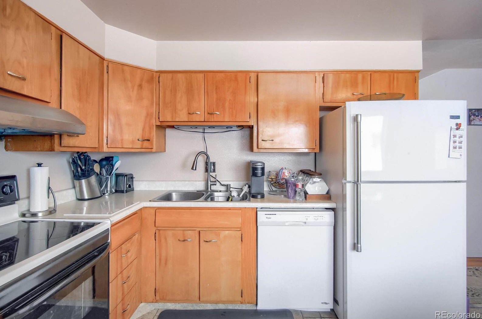 6719 Gray Ct, Arvada CO  80003-4347 exterior