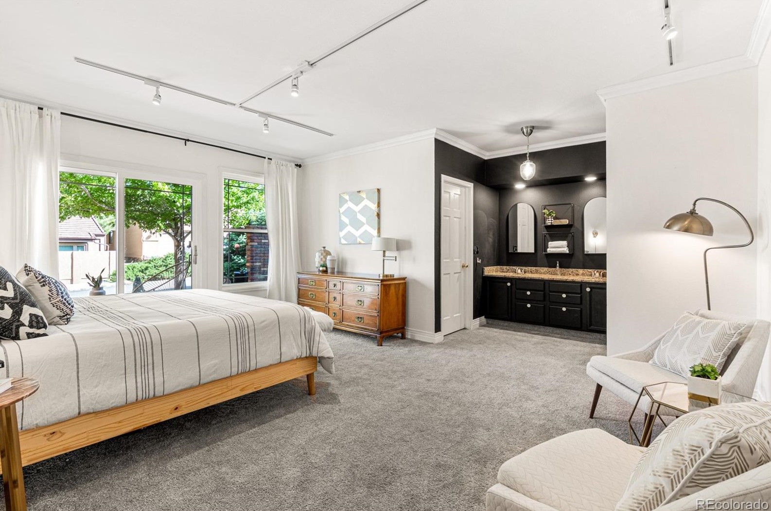 6624 Willow Broom Trl, Littleton CO  80125-9071 exterior