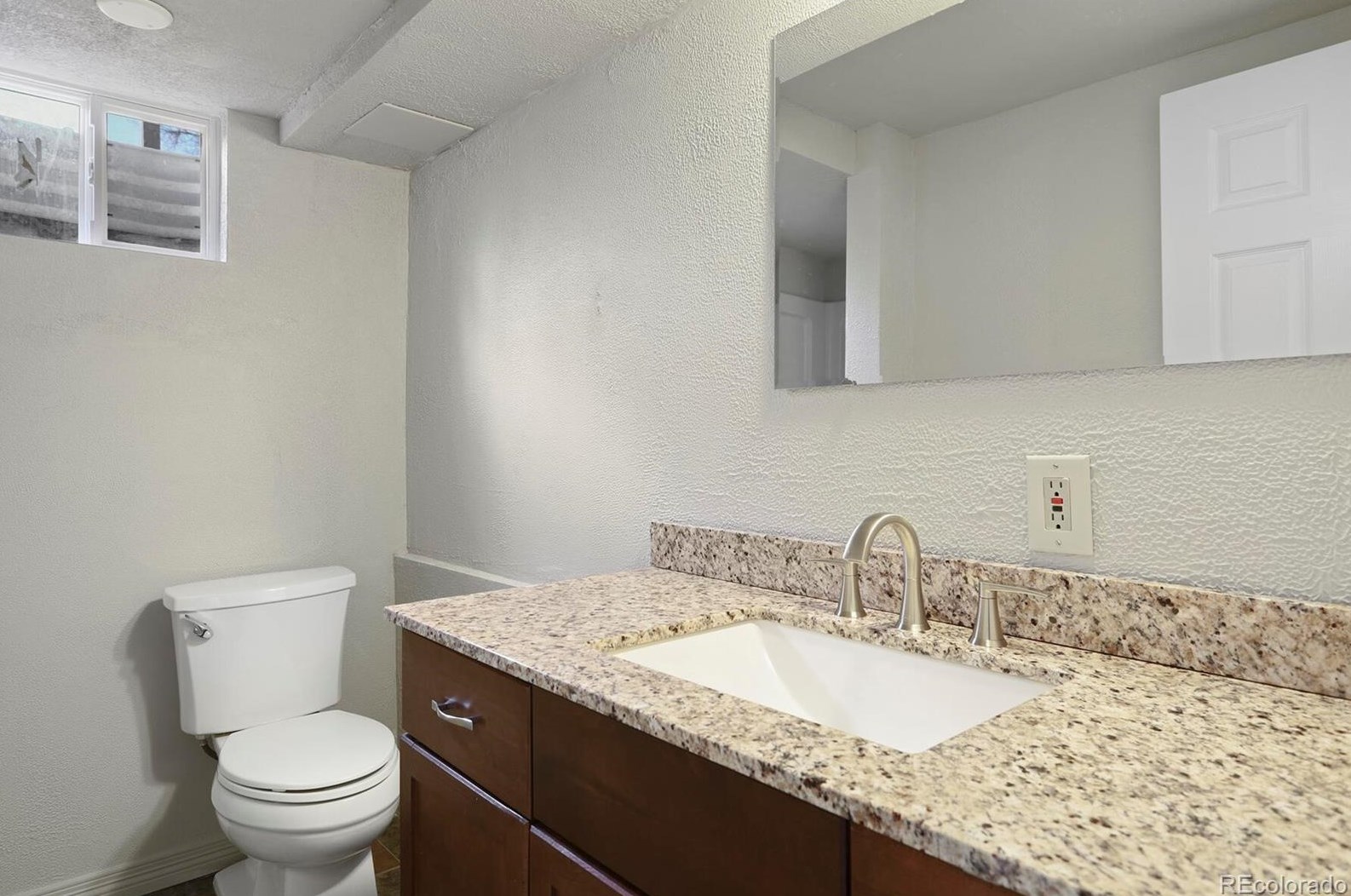 105 Birch Ave, Castle Rock CO 80104-2225 exterior