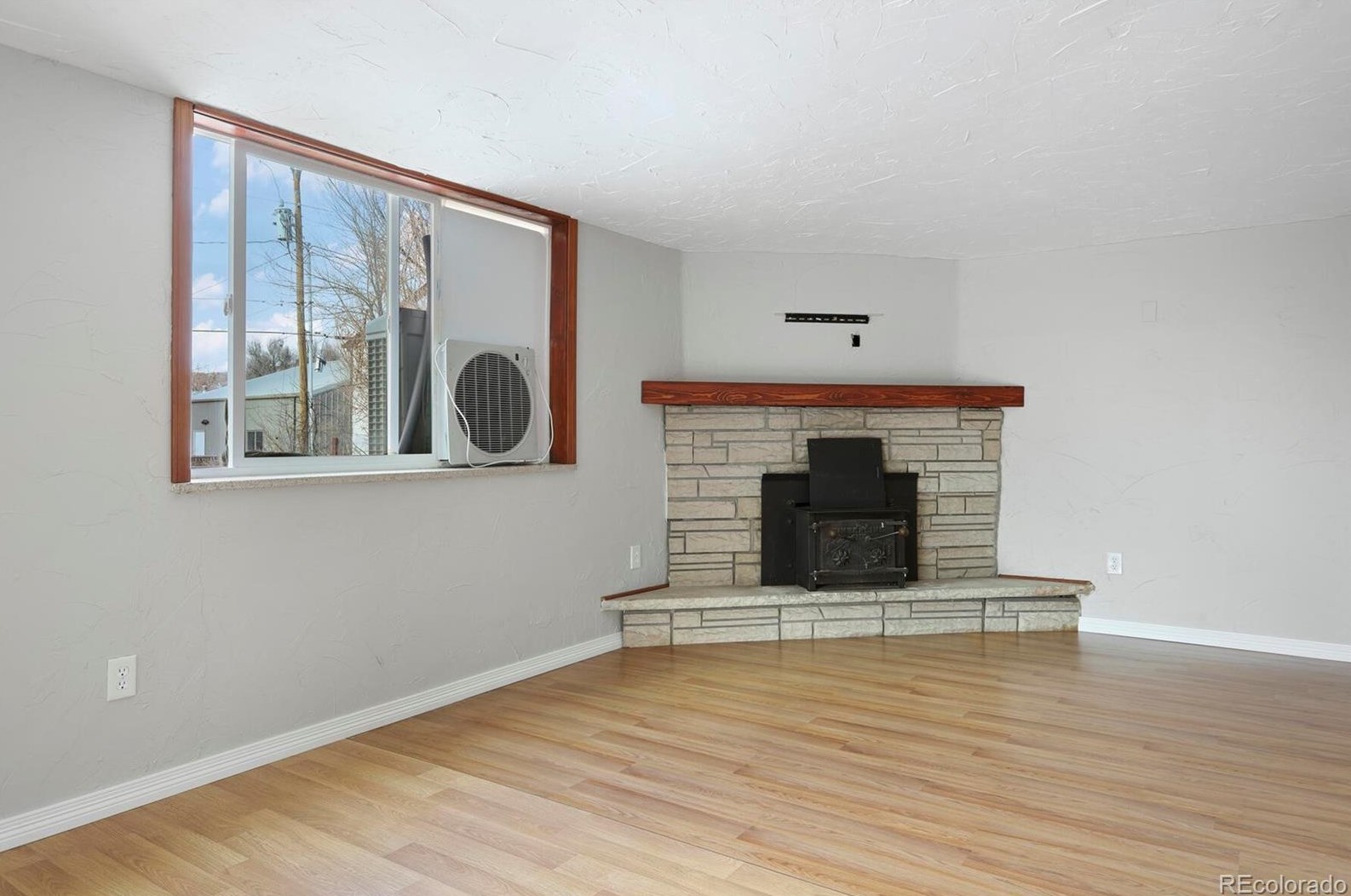 105 Birch Ave, Castle Rock CO 80104-2225 exterior