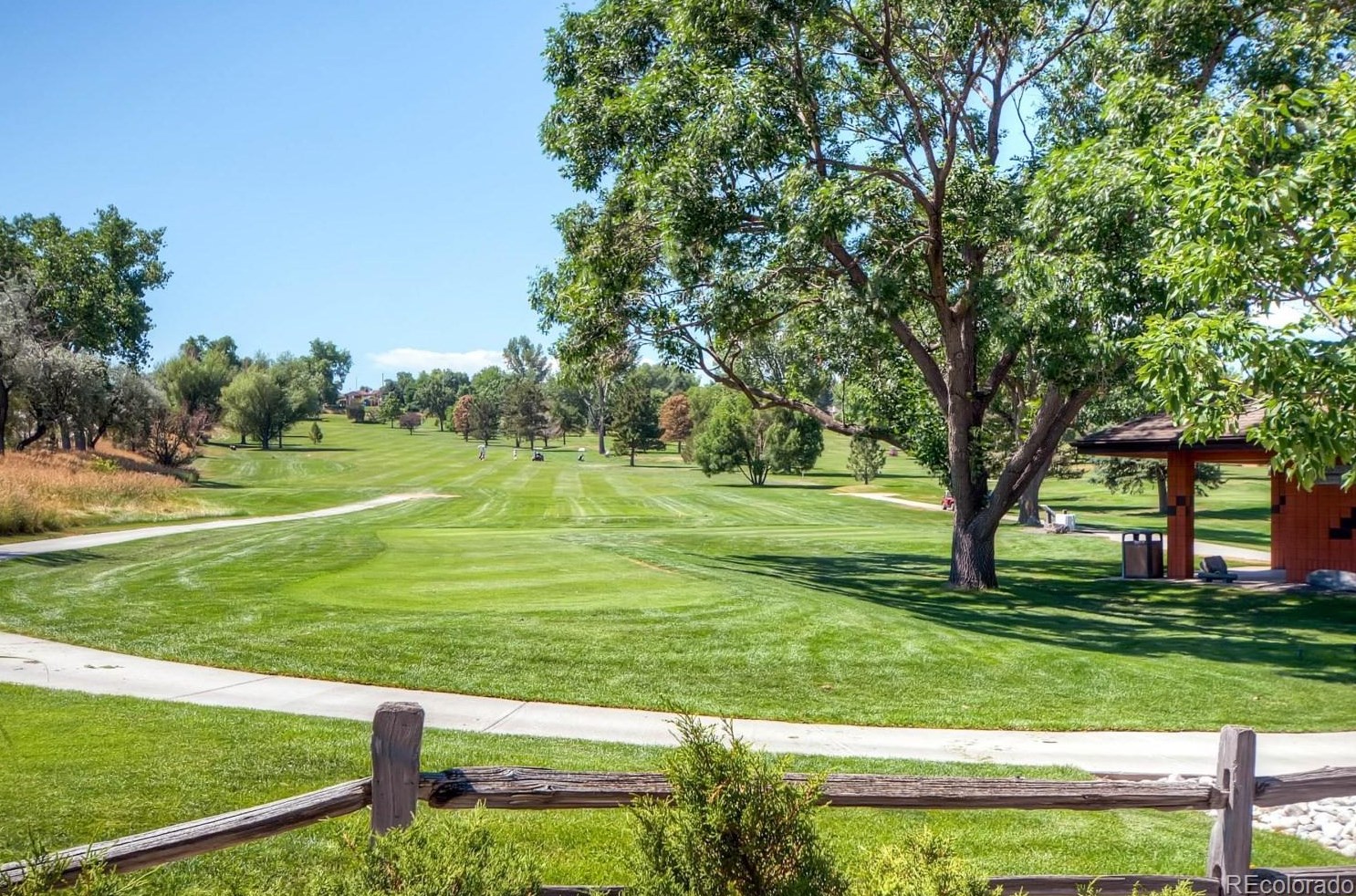 8655 68 Pl, Arvada CO  80004-1700 exterior