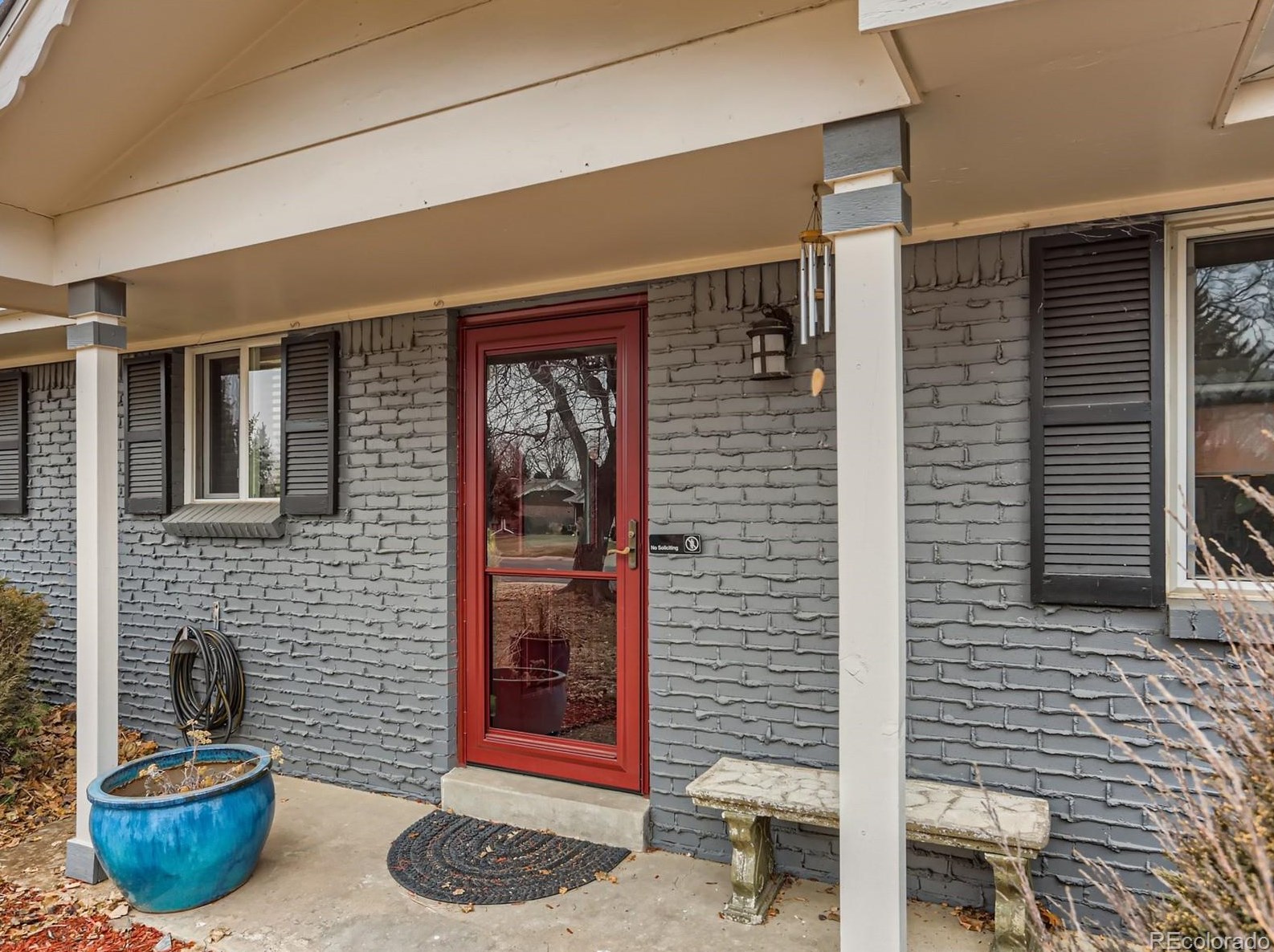 7073 Cody Dr, Arvada CO  80004-1728 exterior