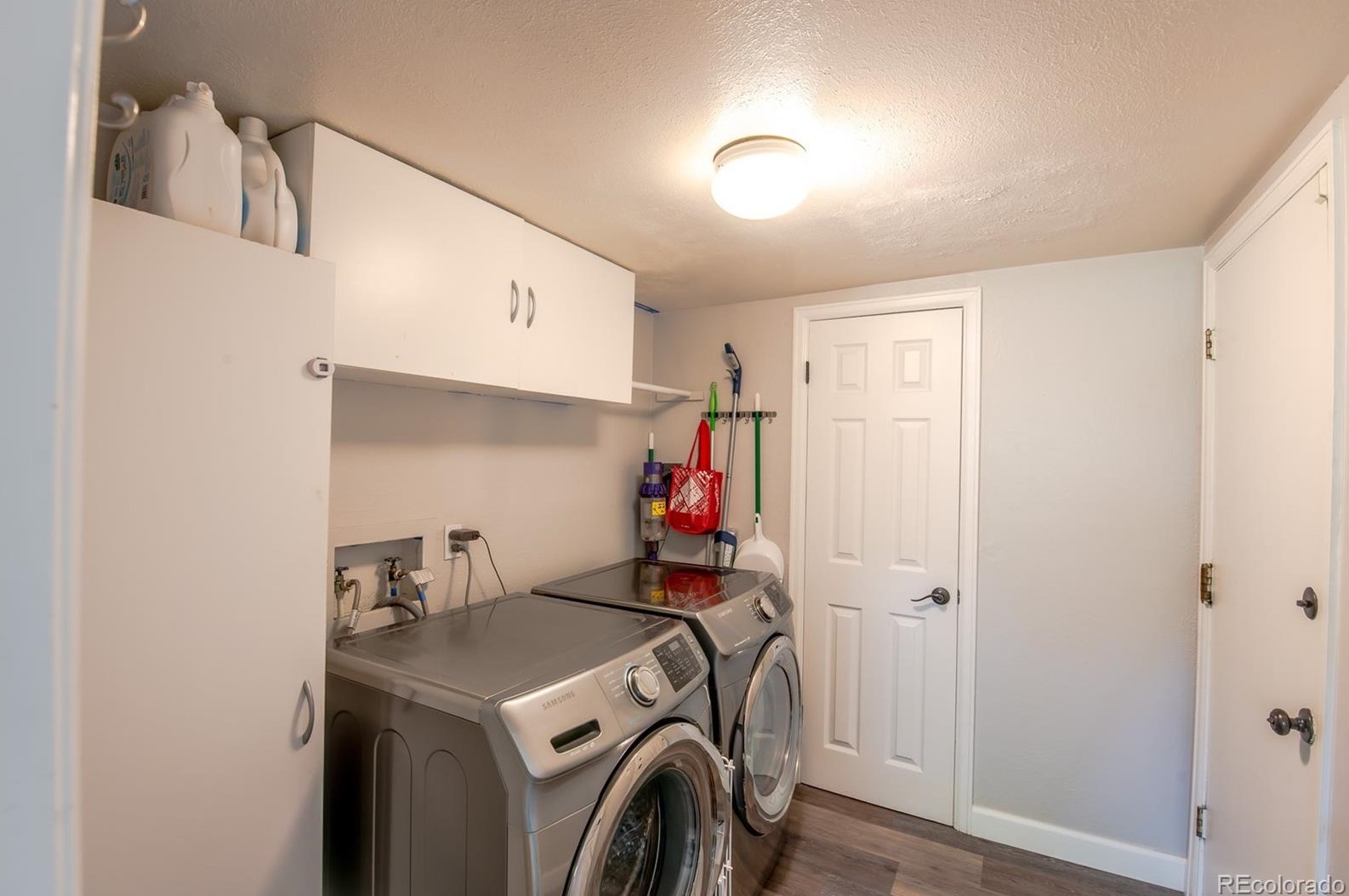 5566 Davies Pl, Littleton CO 80122-2141 exterior