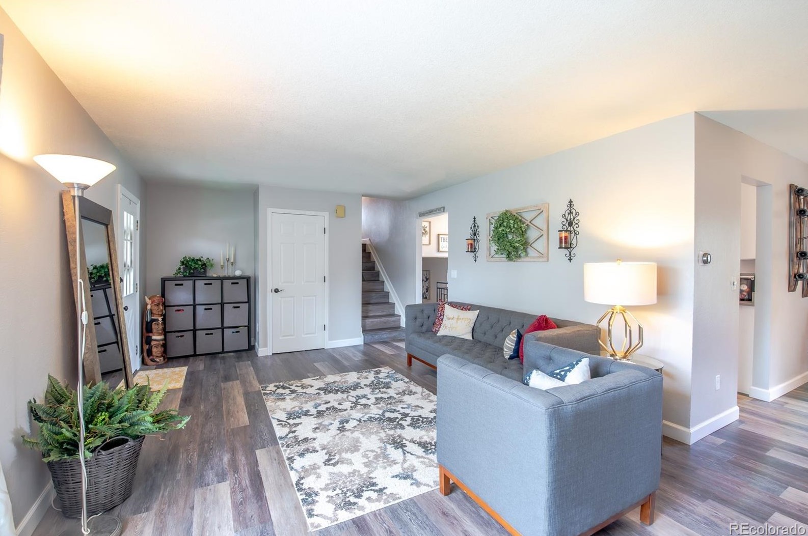 5566 Davies Pl, Littleton CO 80122-2141 exterior