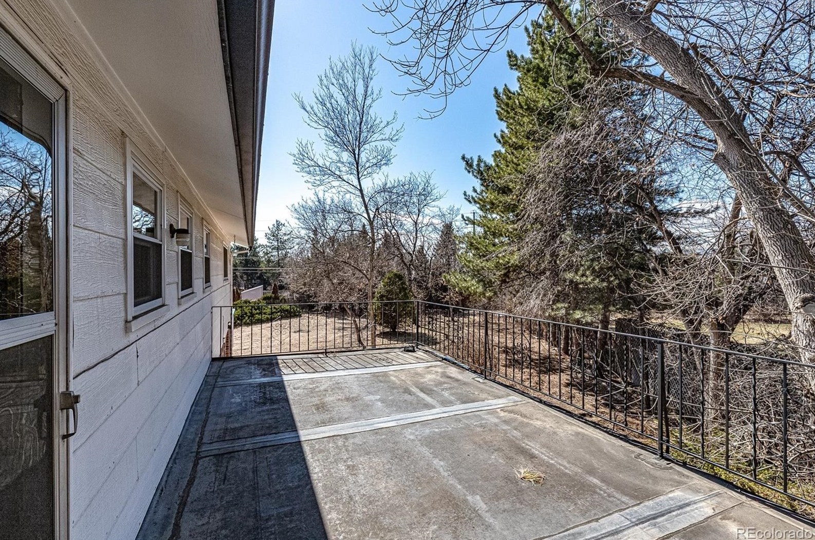 7467 Ames Ct, Littleton CO 80128-7002 exterior