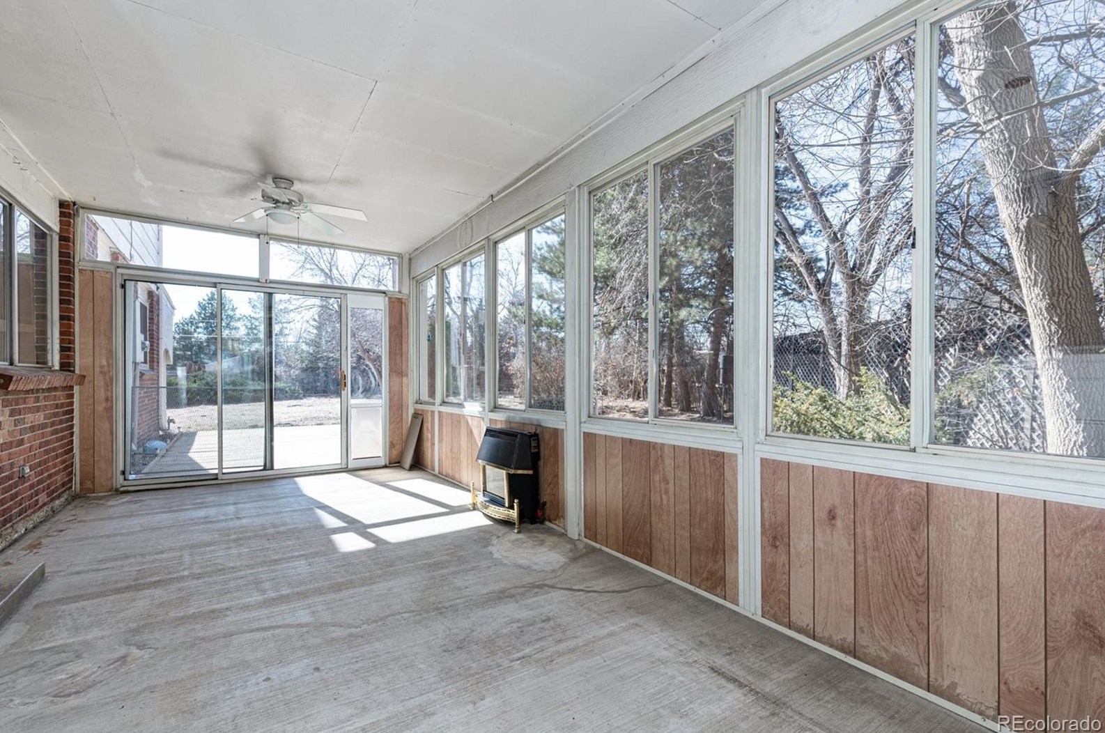 7467 Ames Ct, Littleton CO 80128-7002 exterior