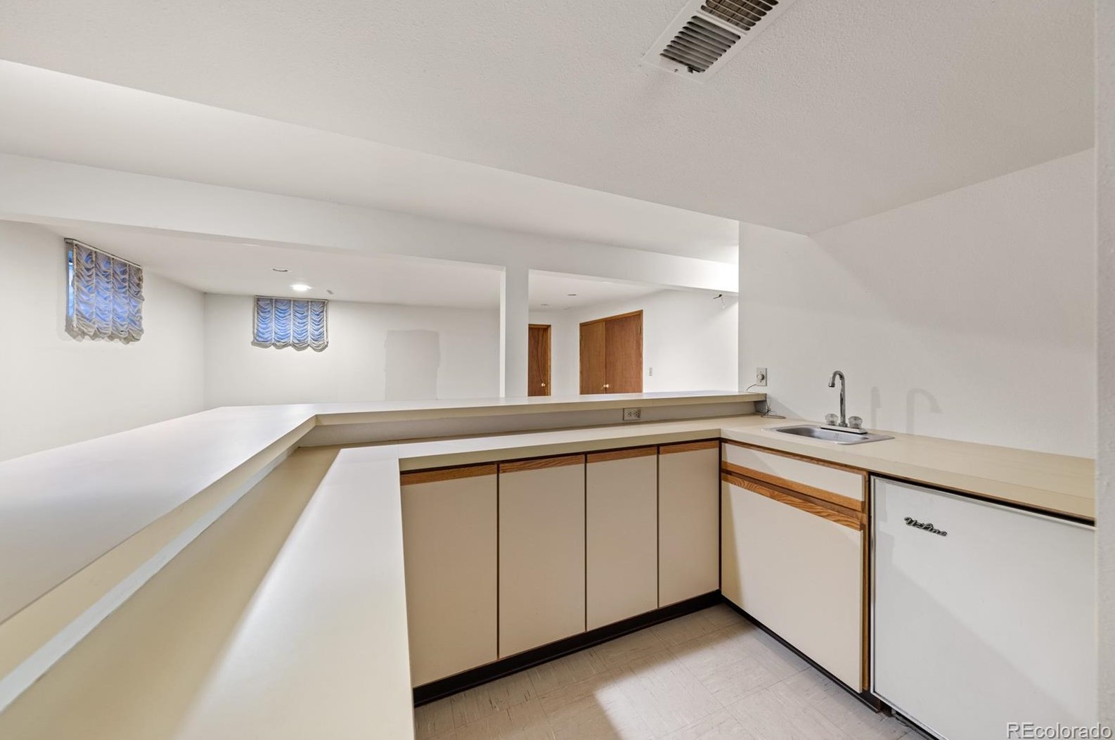 5244 Everett Ct, Littleton CO 80128-7104 exterior