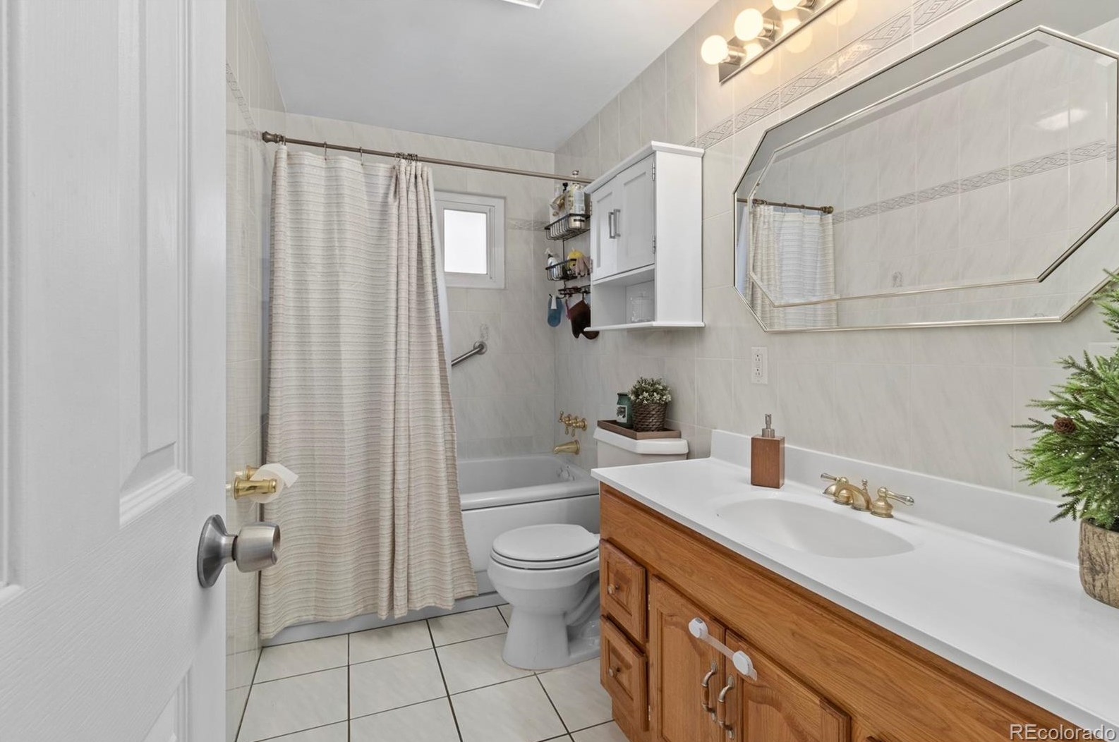 7280 Sherman St, Littleton CO 80121-2351 exterior