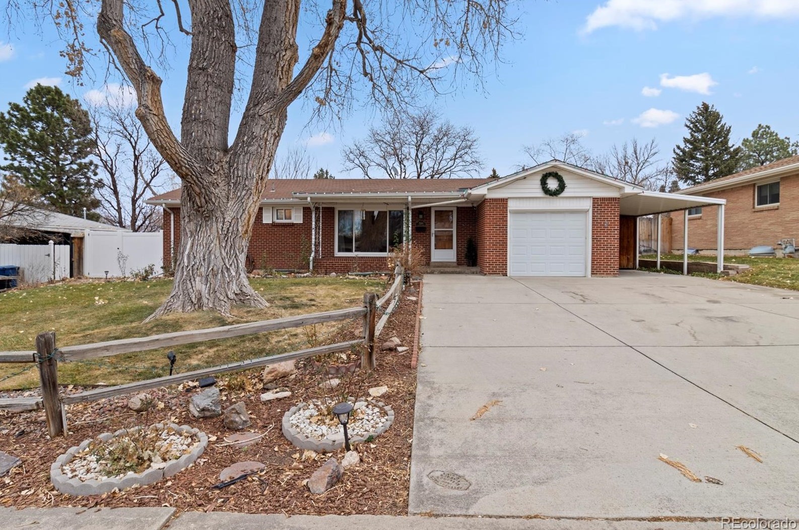 7280 Sherman St, Littleton CO 80121-2351 exterior