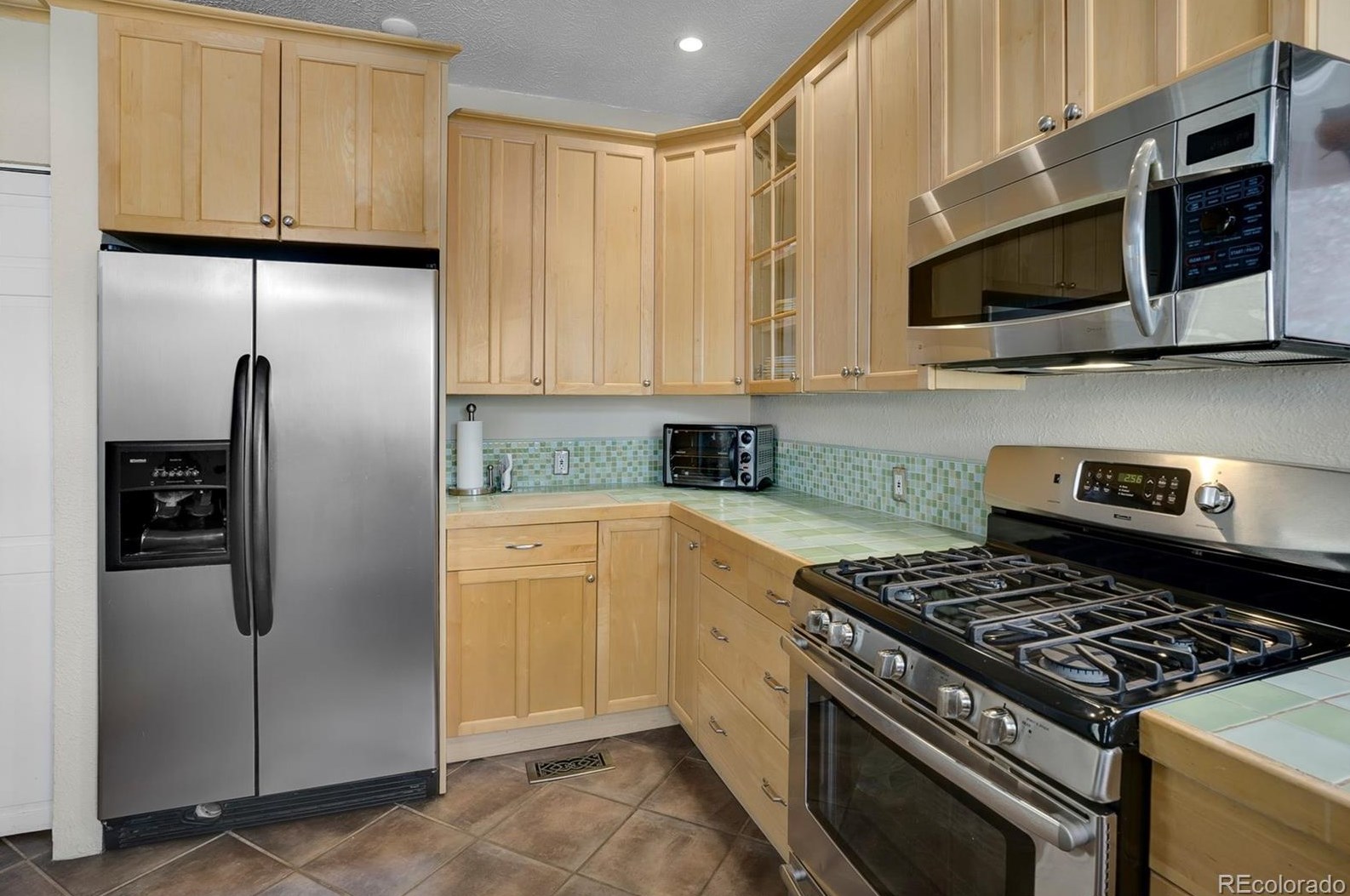 2430 Race St, Denver CO 80210-2807 exterior