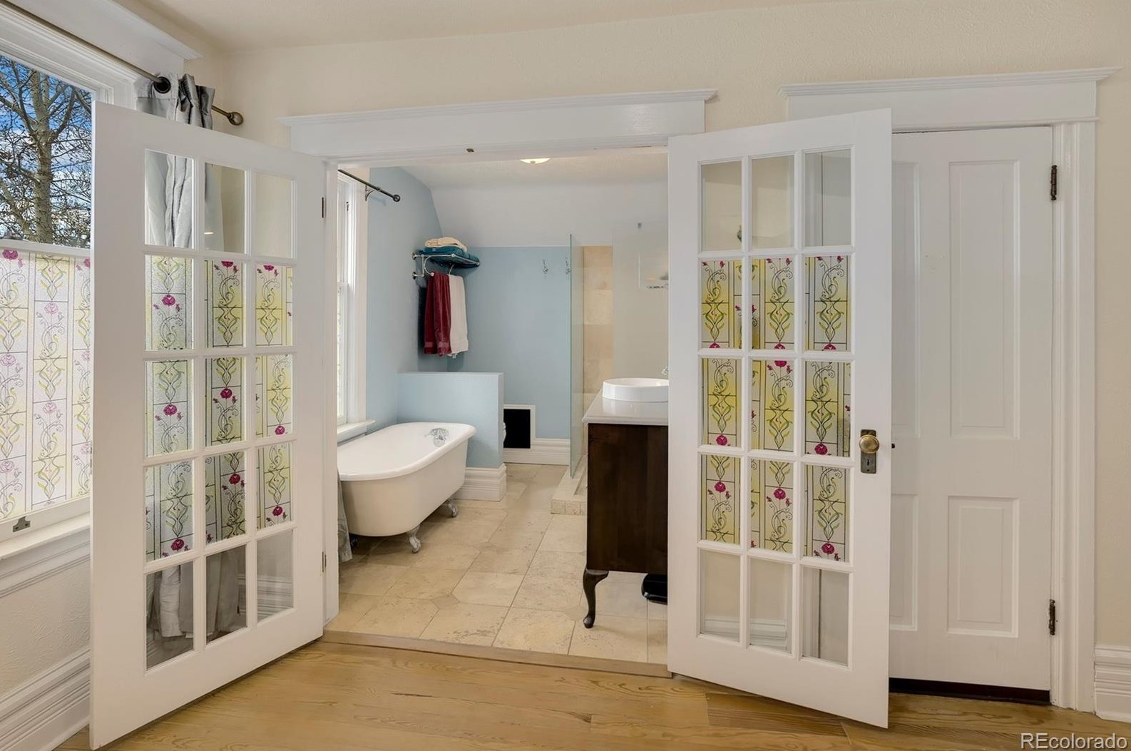 2430 Race St, Denver CO 80210-2807 exterior