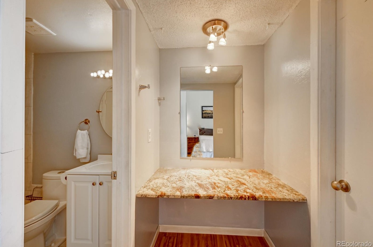 4208 Maplewood Way, Littleton CO  80121-3319 exterior