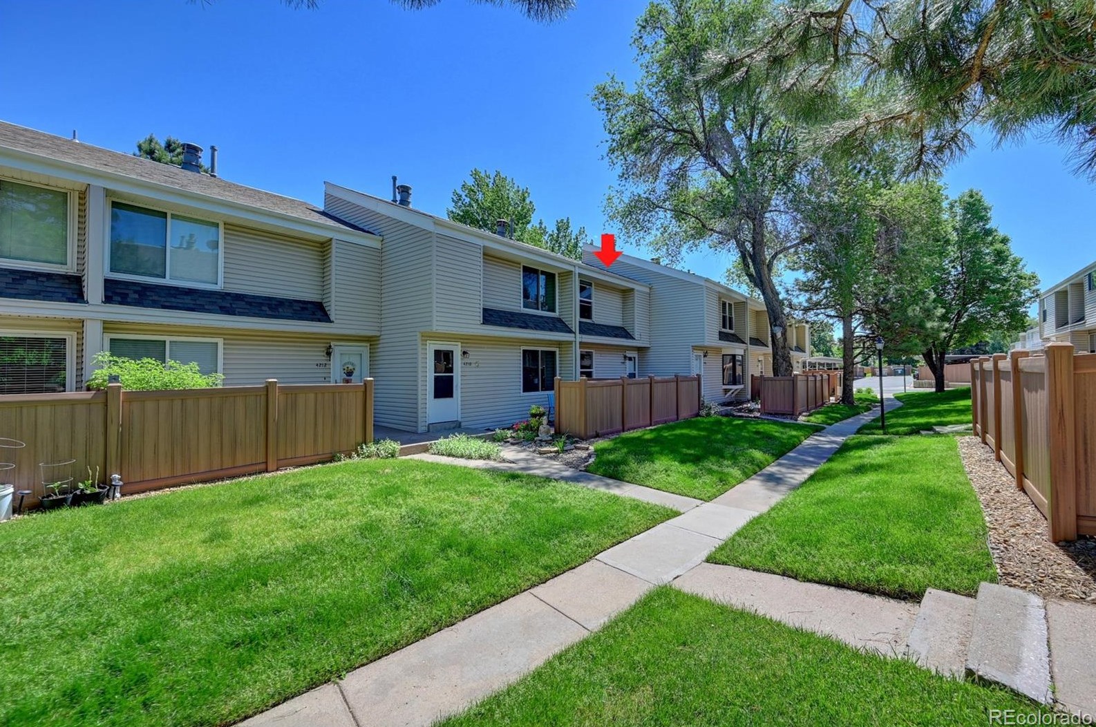 4208 Maplewood Way, Littleton CO  80121-3319 exterior