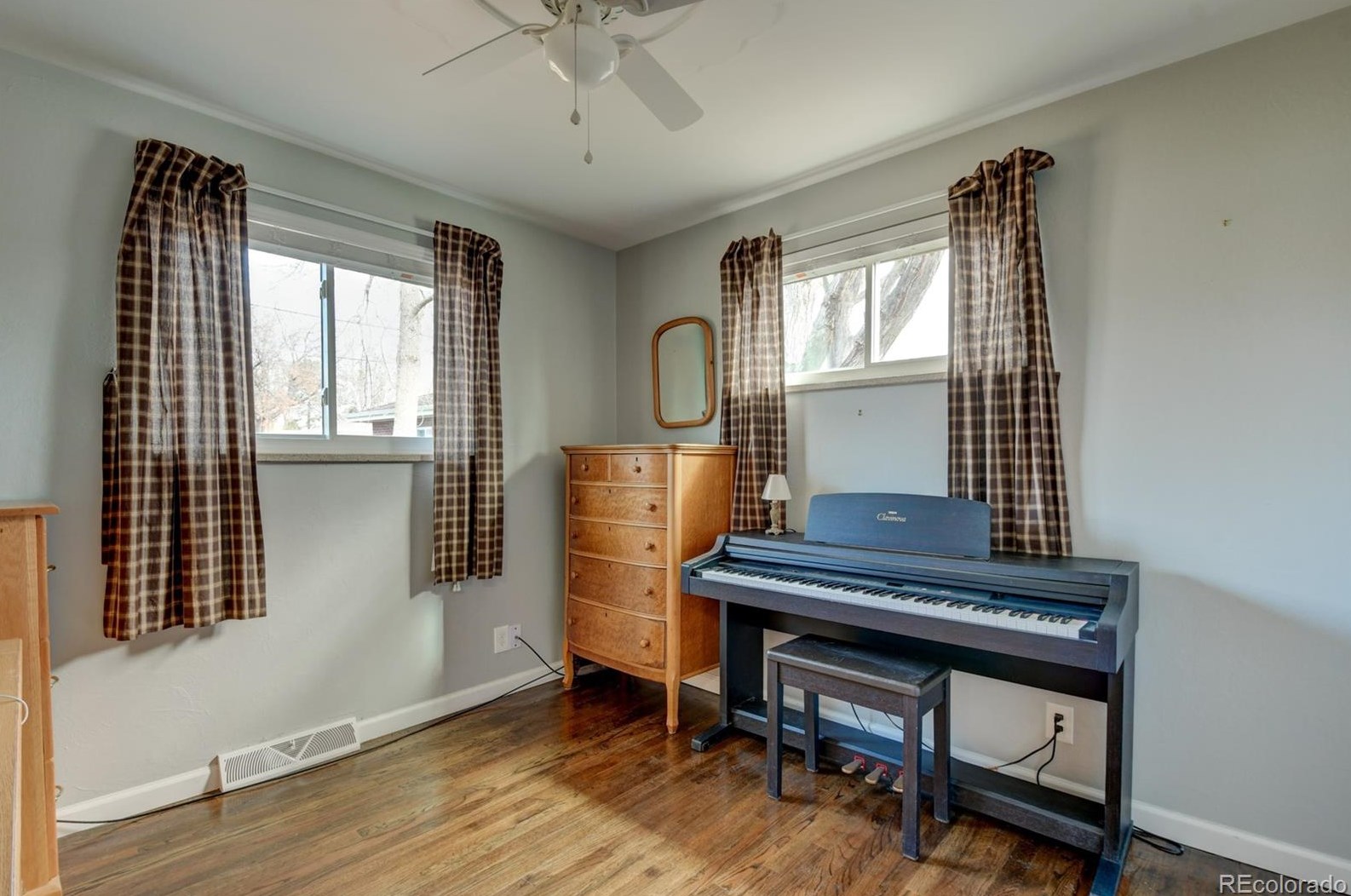 8139 Benton Way, Arvada CO  80003-1809 exterior