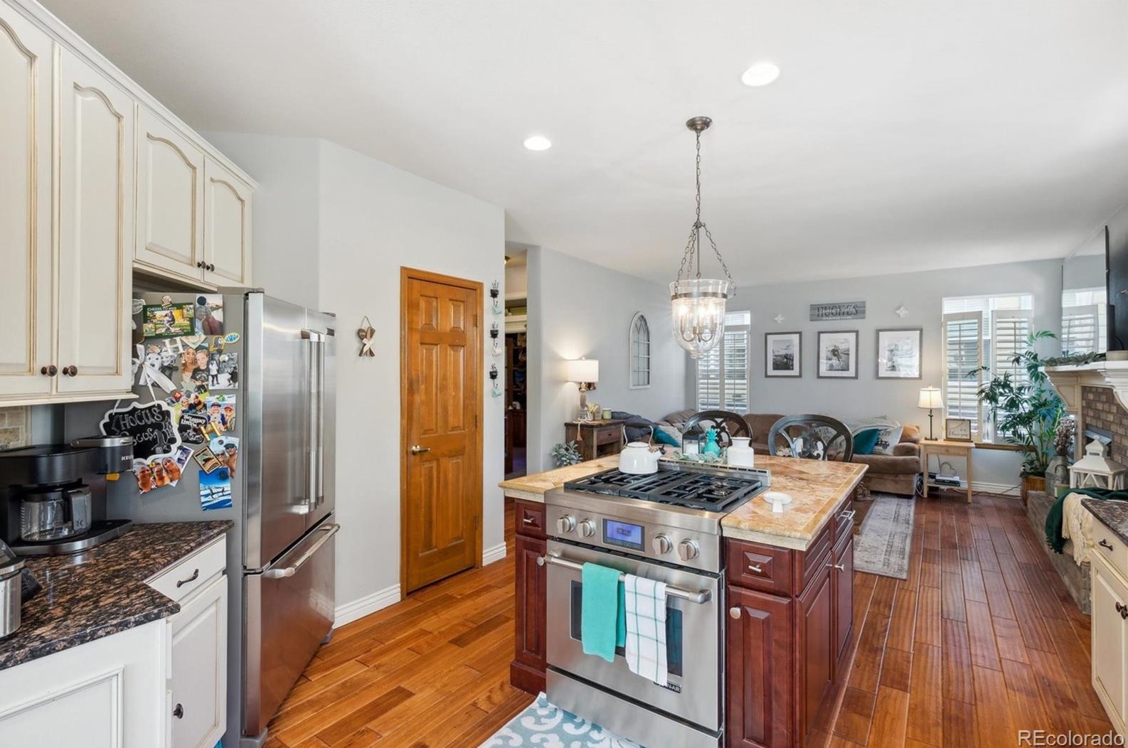 3874 Mallard St, Littleton CO 80126-2938 exterior