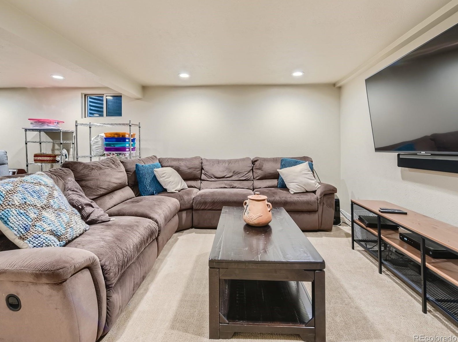 7415 Kendall Blvd, Littleton CO 80128-4680 exterior