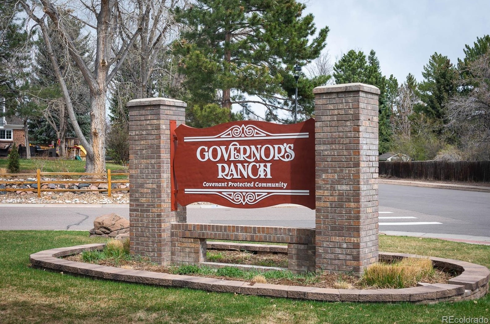 5341 Cody St, Littleton CO 80123-7321 exterior