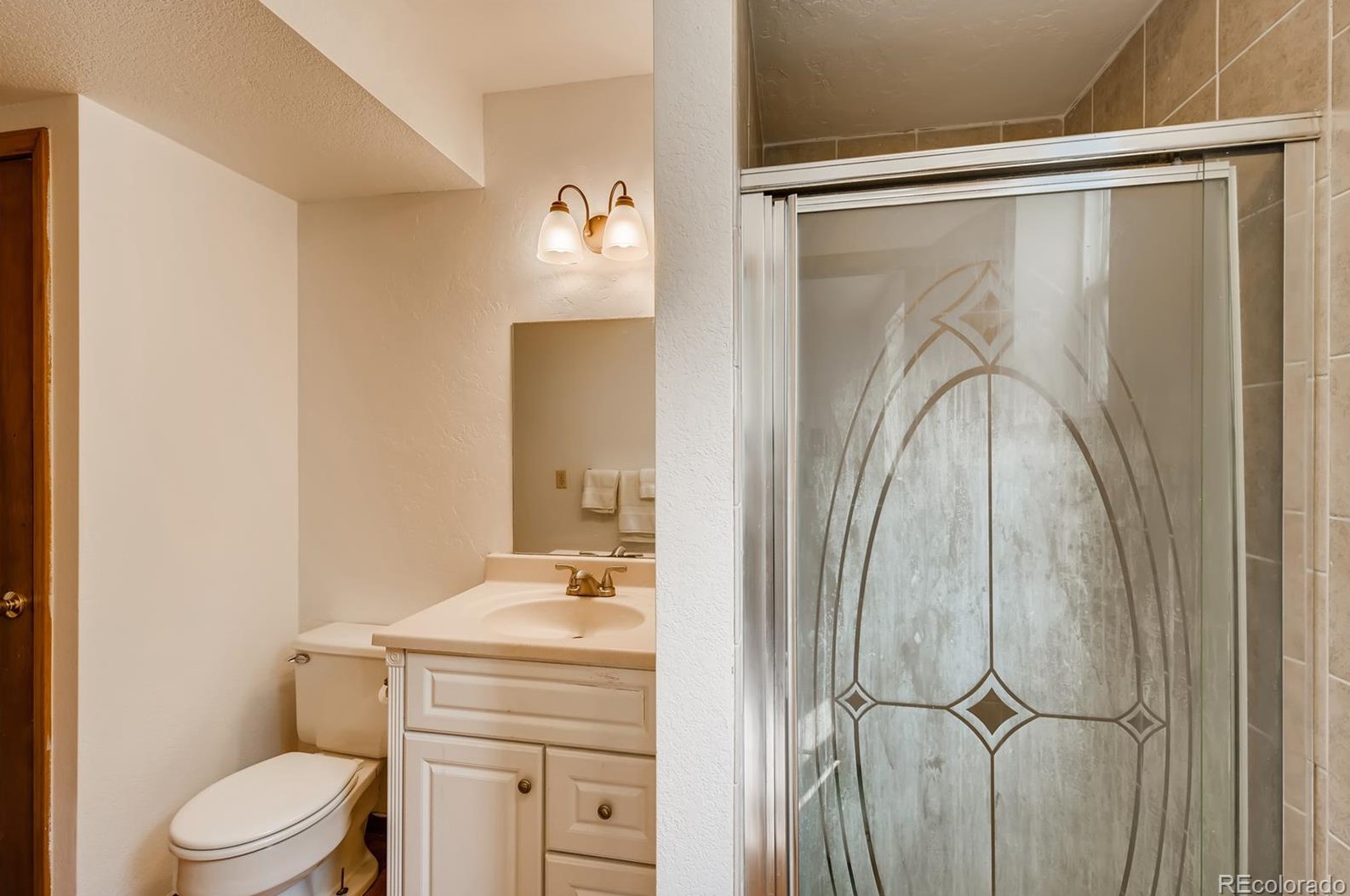 7847 Brk Dr, Littleton CO 80128-6126 exterior