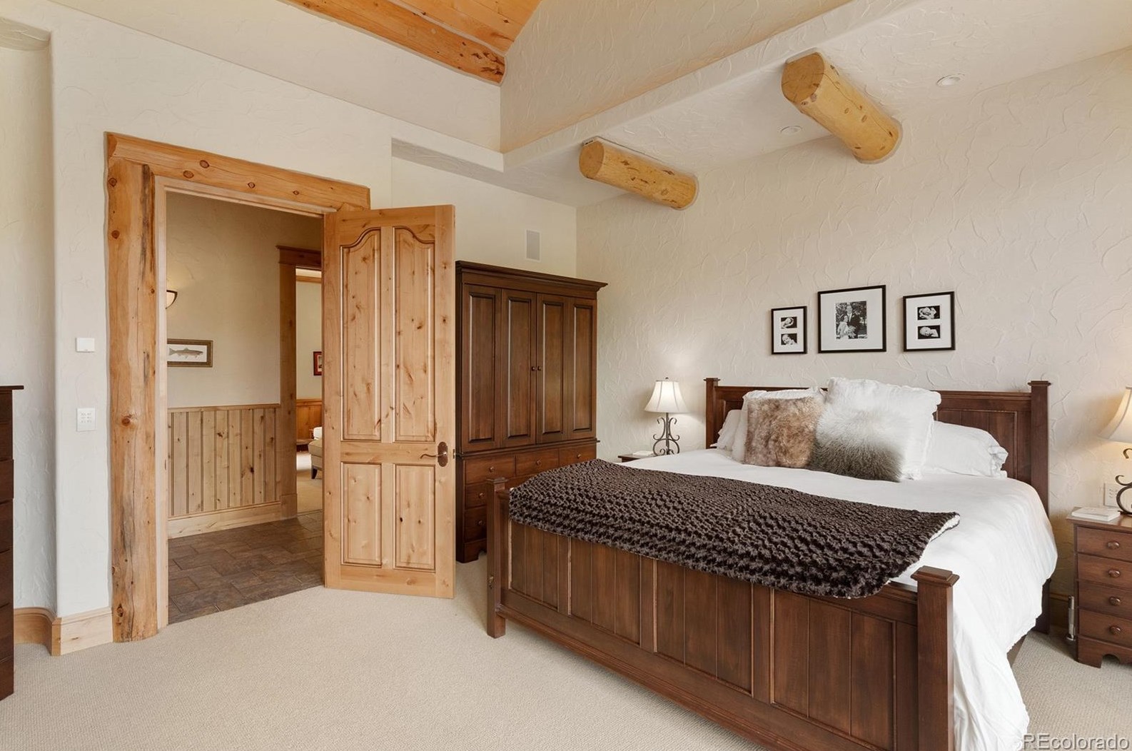 936 Steamboat Blvd, Steamboat Springs CO 80487-9077 exterior