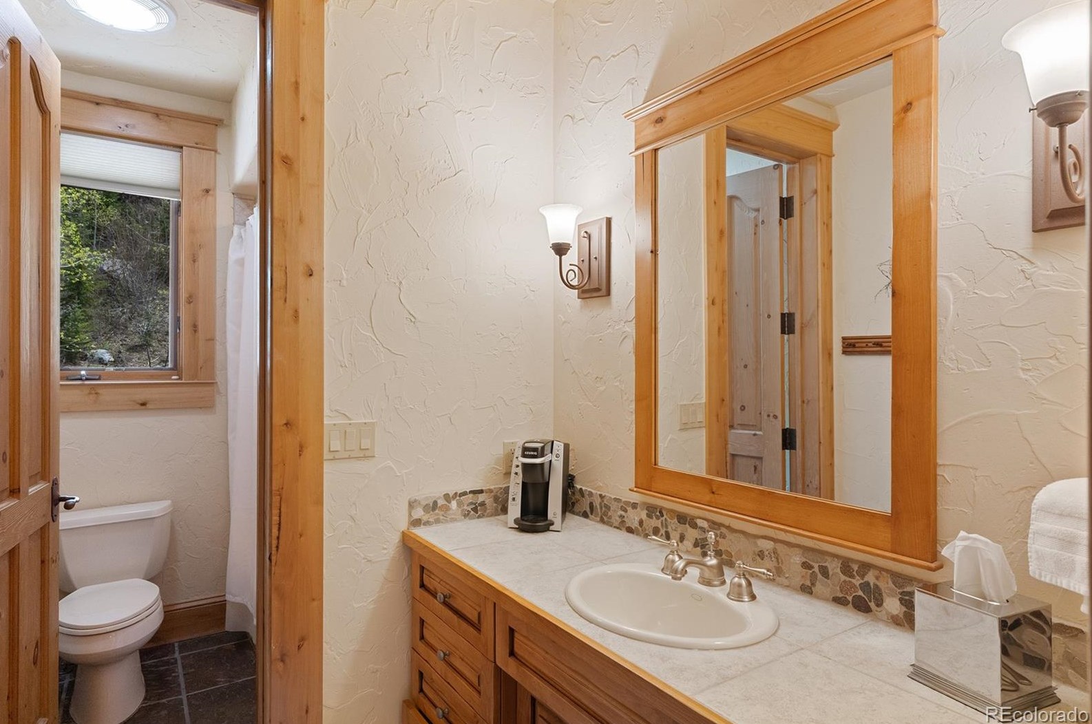 936 Steamboat Blvd, Steamboat Springs CO 80487-9077 exterior