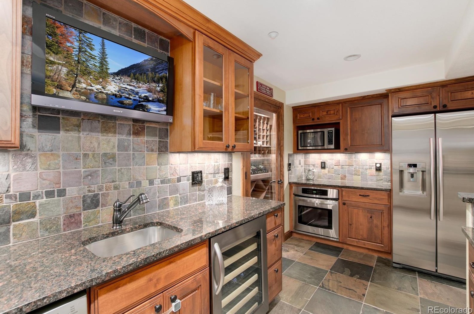 3303 Country Club Pkwy, Castle Rock CO  80108-9097 exterior