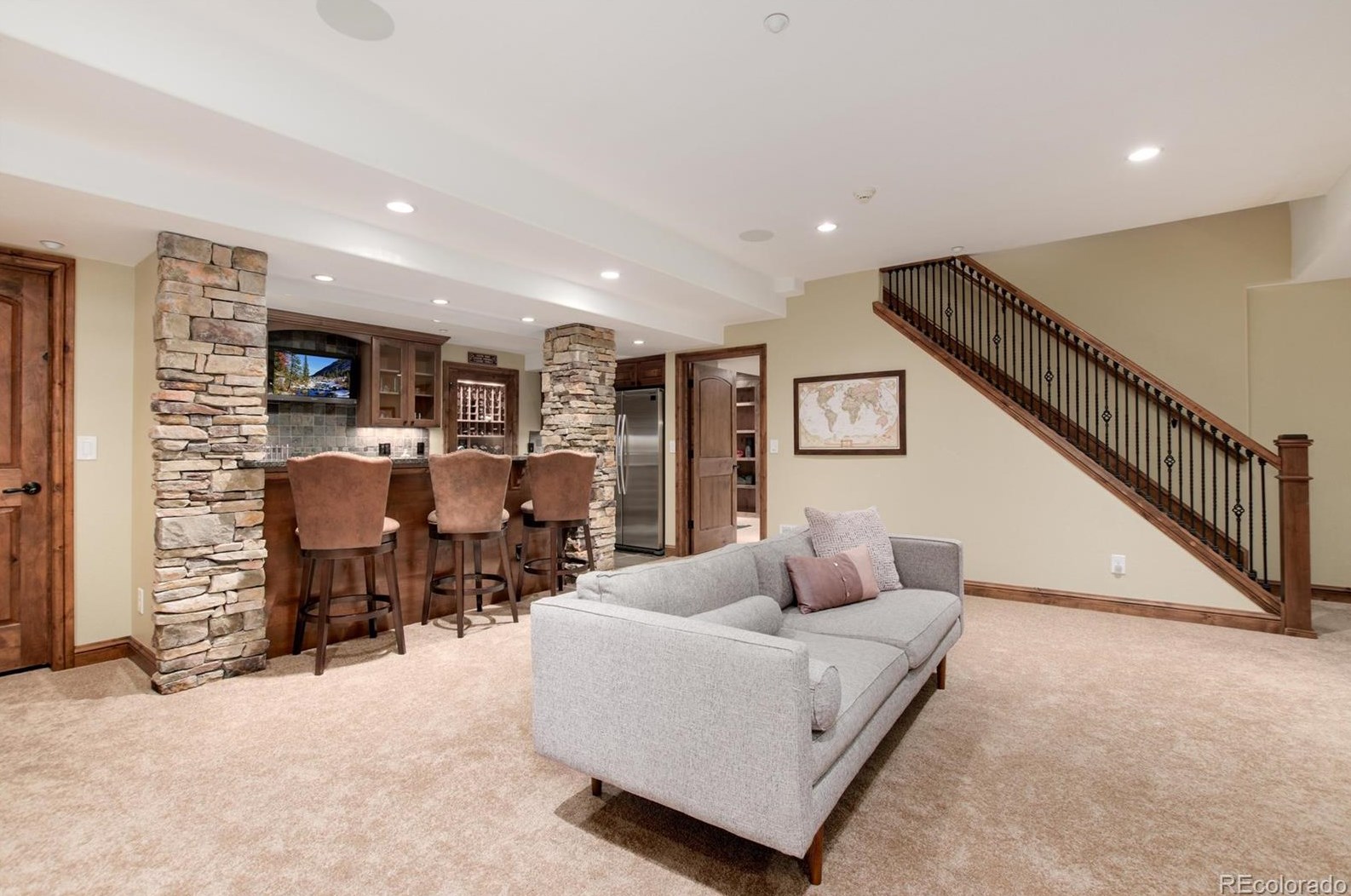 3303 Country Club Pkwy, Castle Rock CO  80108-9097 exterior