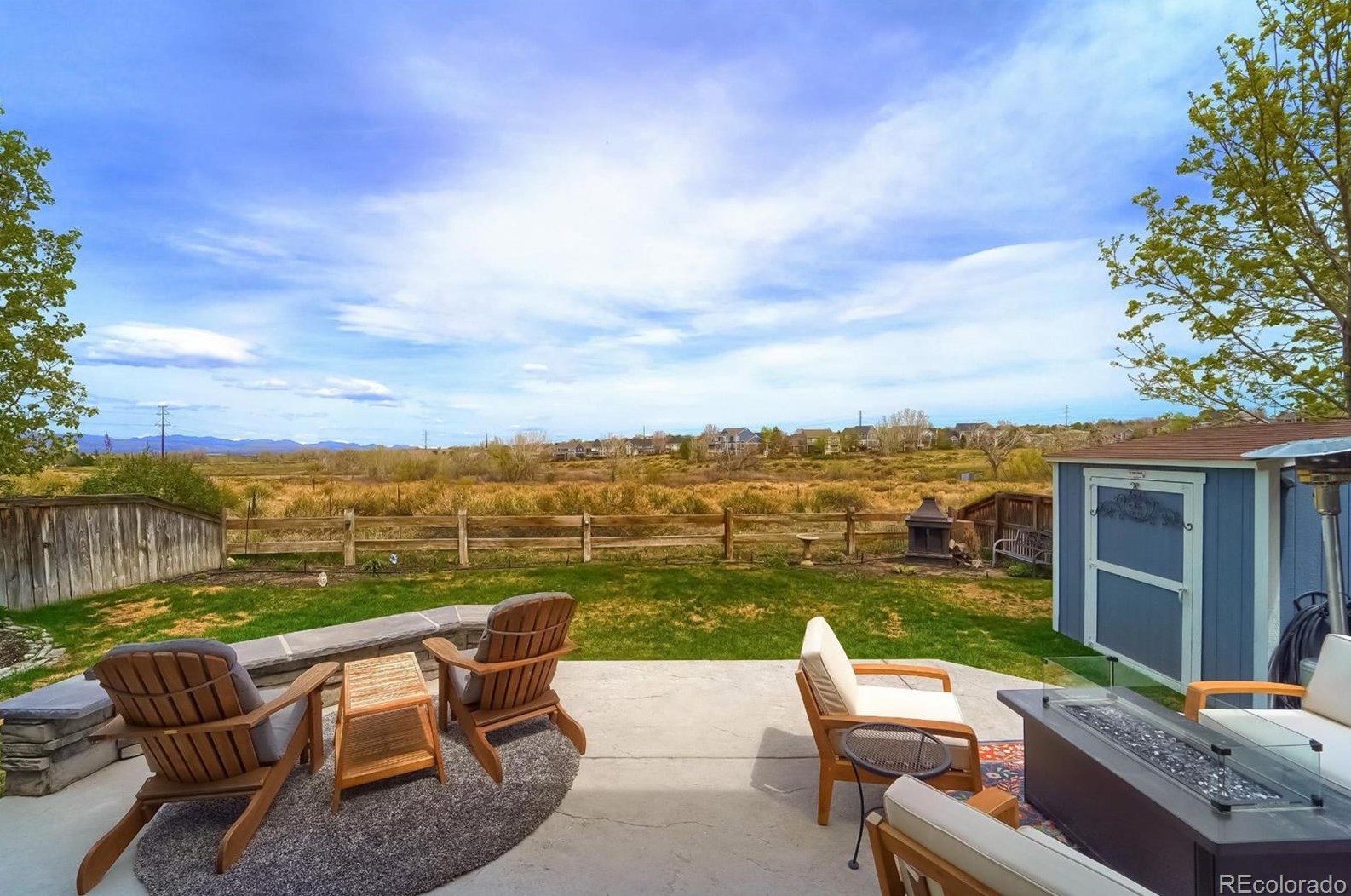 9331 Cv Crk Dr, Littleton CO 80129-6467 exterior