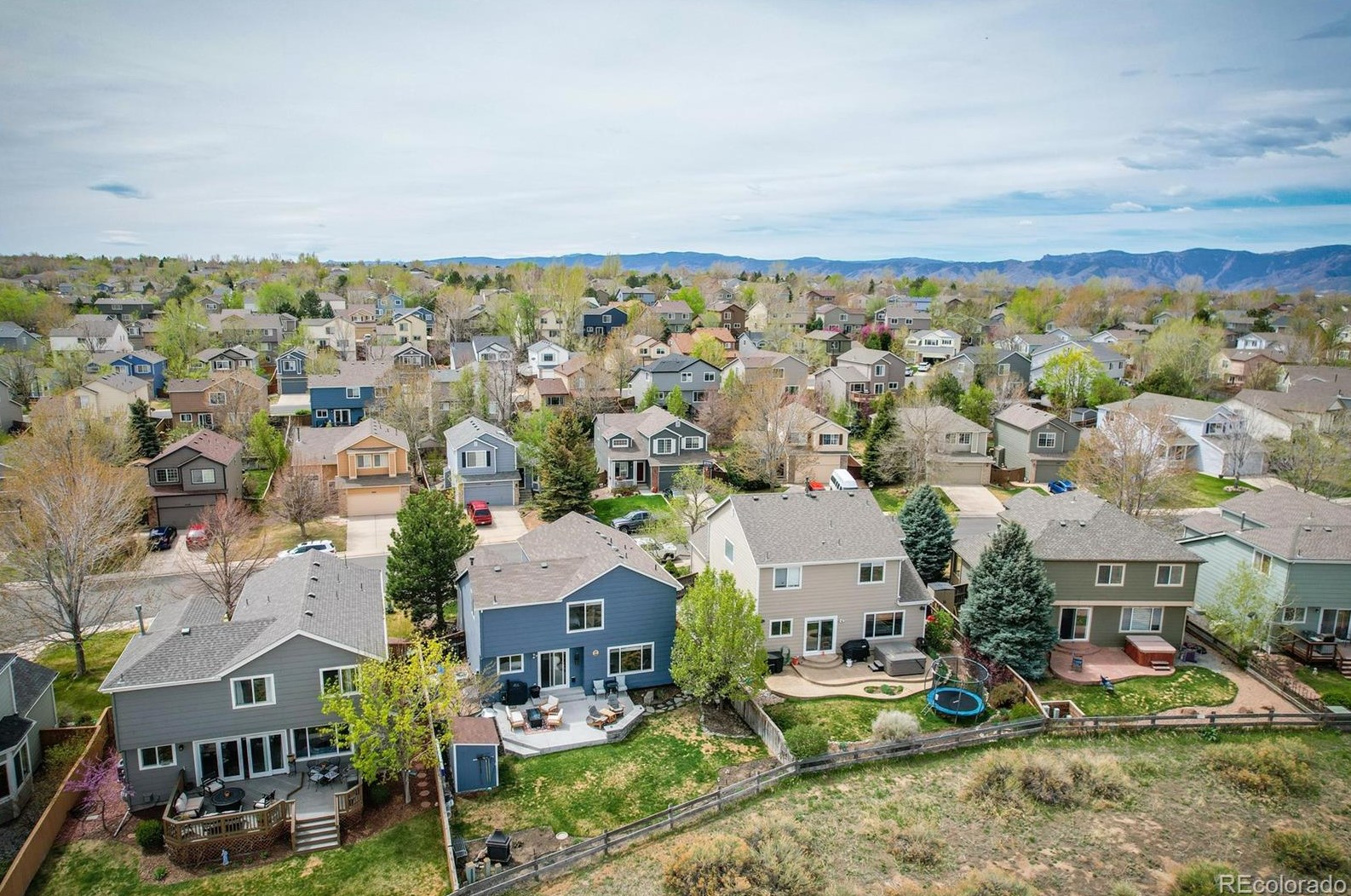 9331 Cv Crk Dr, Littleton CO 80129-6467 exterior