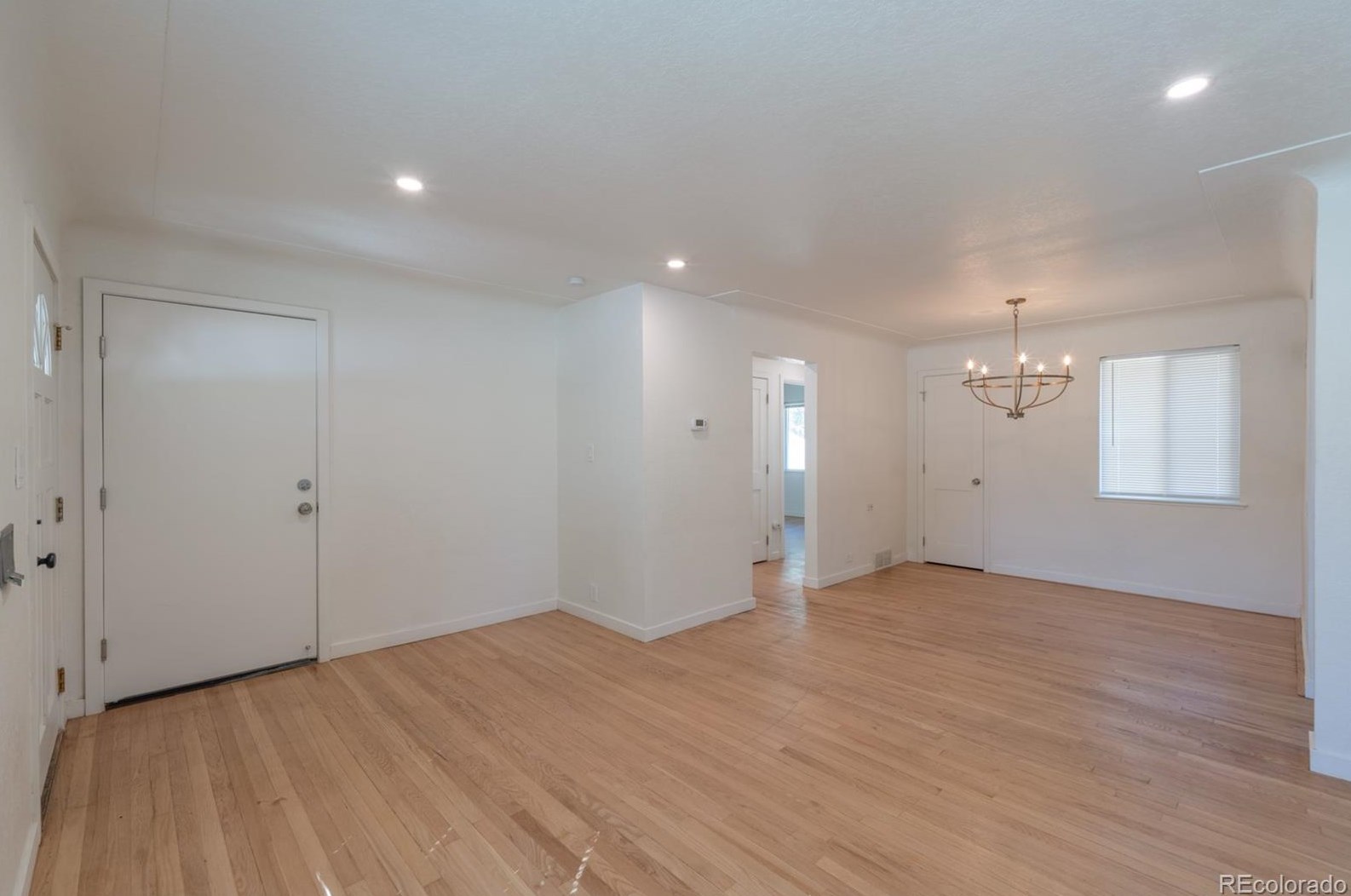 5656 Lakeview St, Littleton CO  80120-1616 exterior