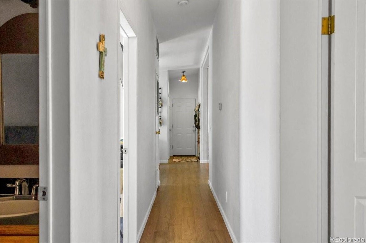 1557 Conestoga Cir, Steamboat Springs CO  80487-4945 exterior